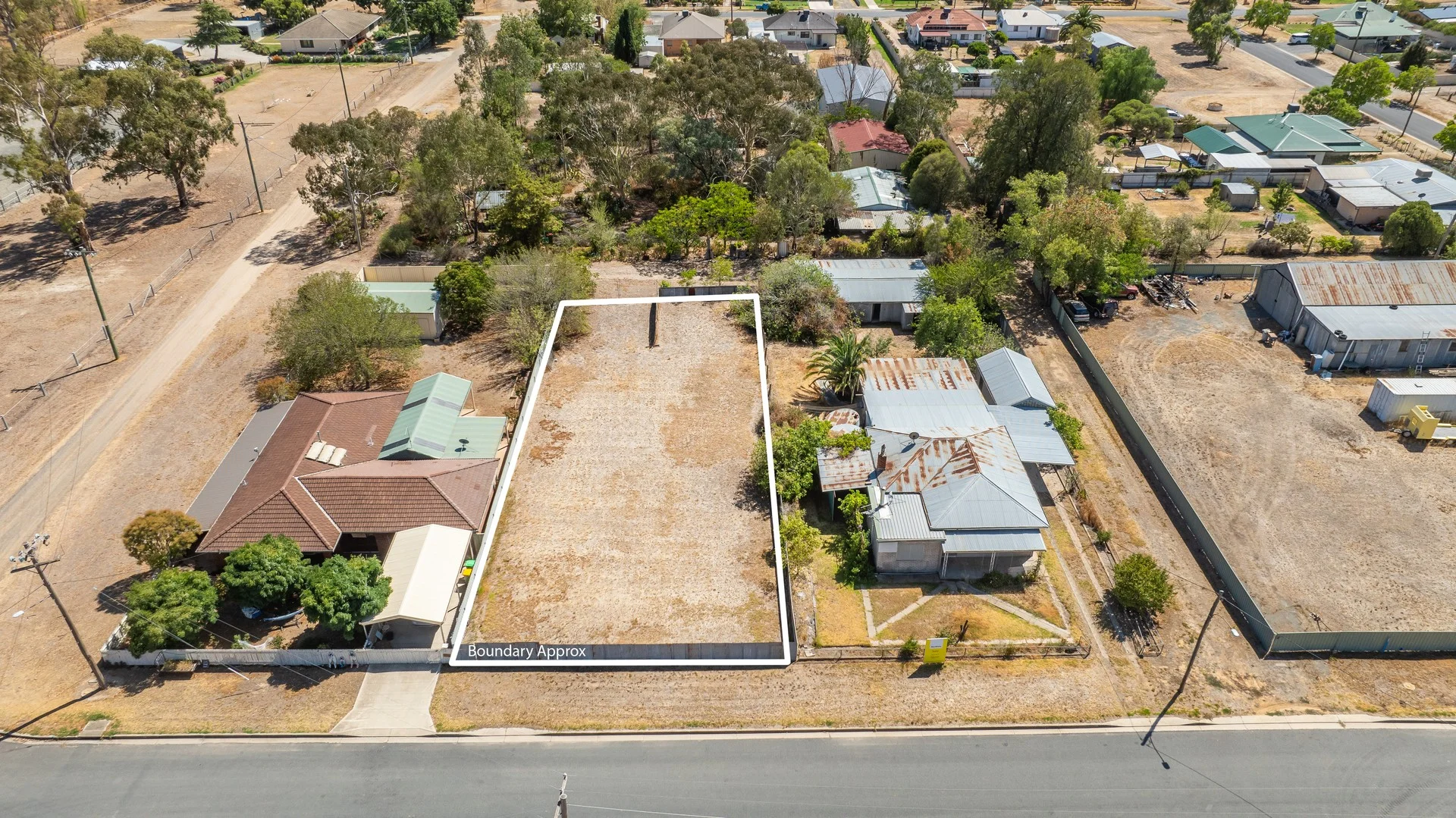 4 Victoria Street, Walla Walla NSW 2659