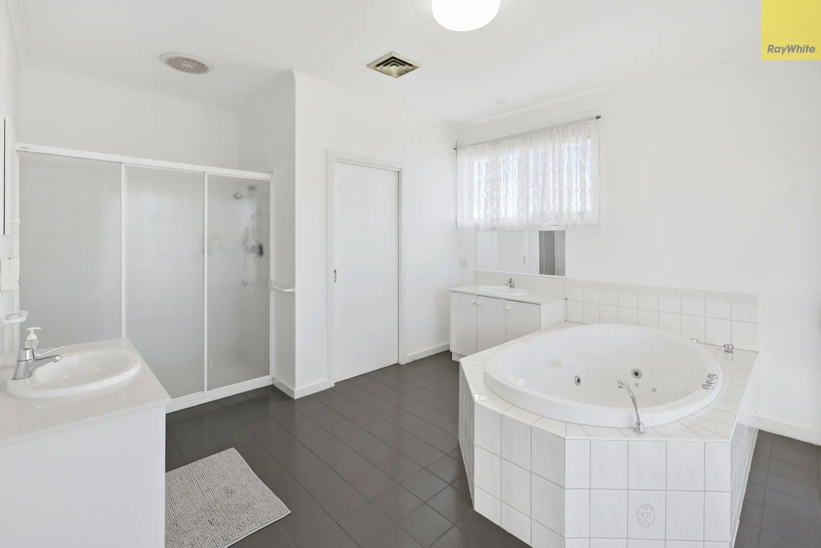 Additional image 14 of 119 Underbank Boulevard, Bacchus Marsh VIC 3340