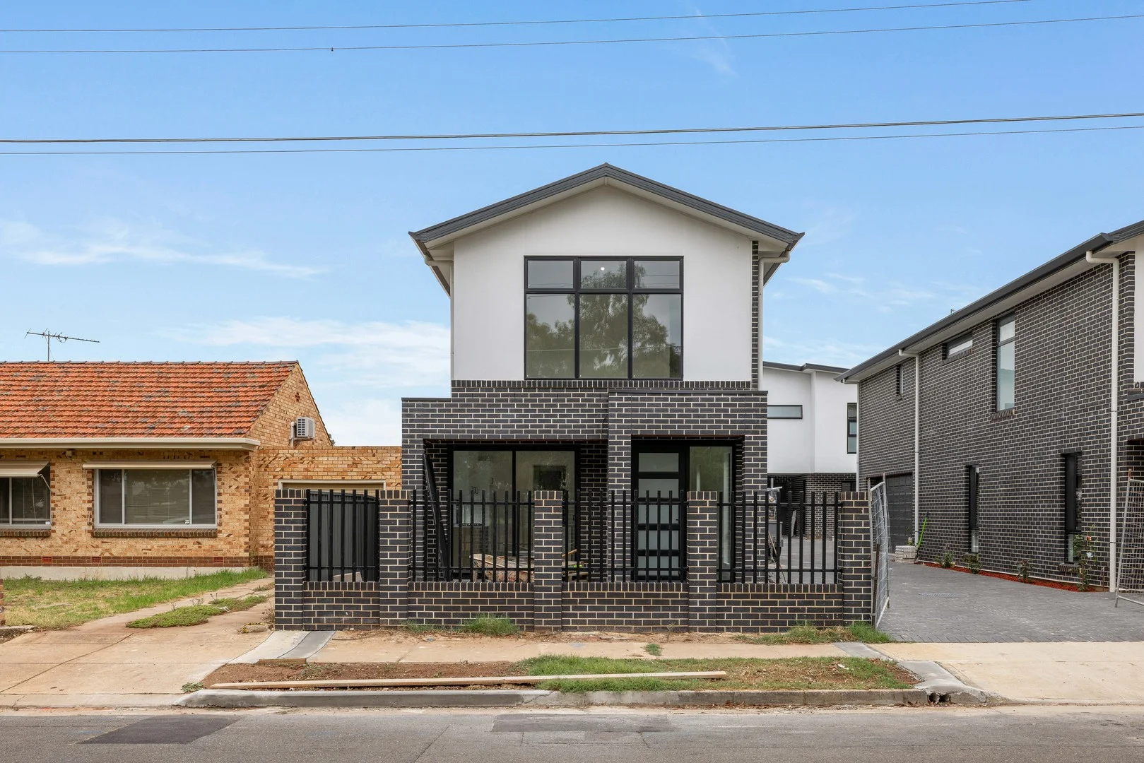 1/4 Lily Street, Blair Athol SA 5084