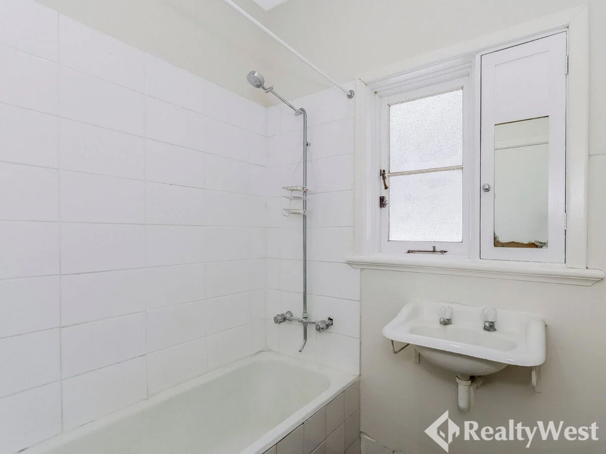 Additional image 9 of 127 Bulong Avenue, Redcliffe WA 6104