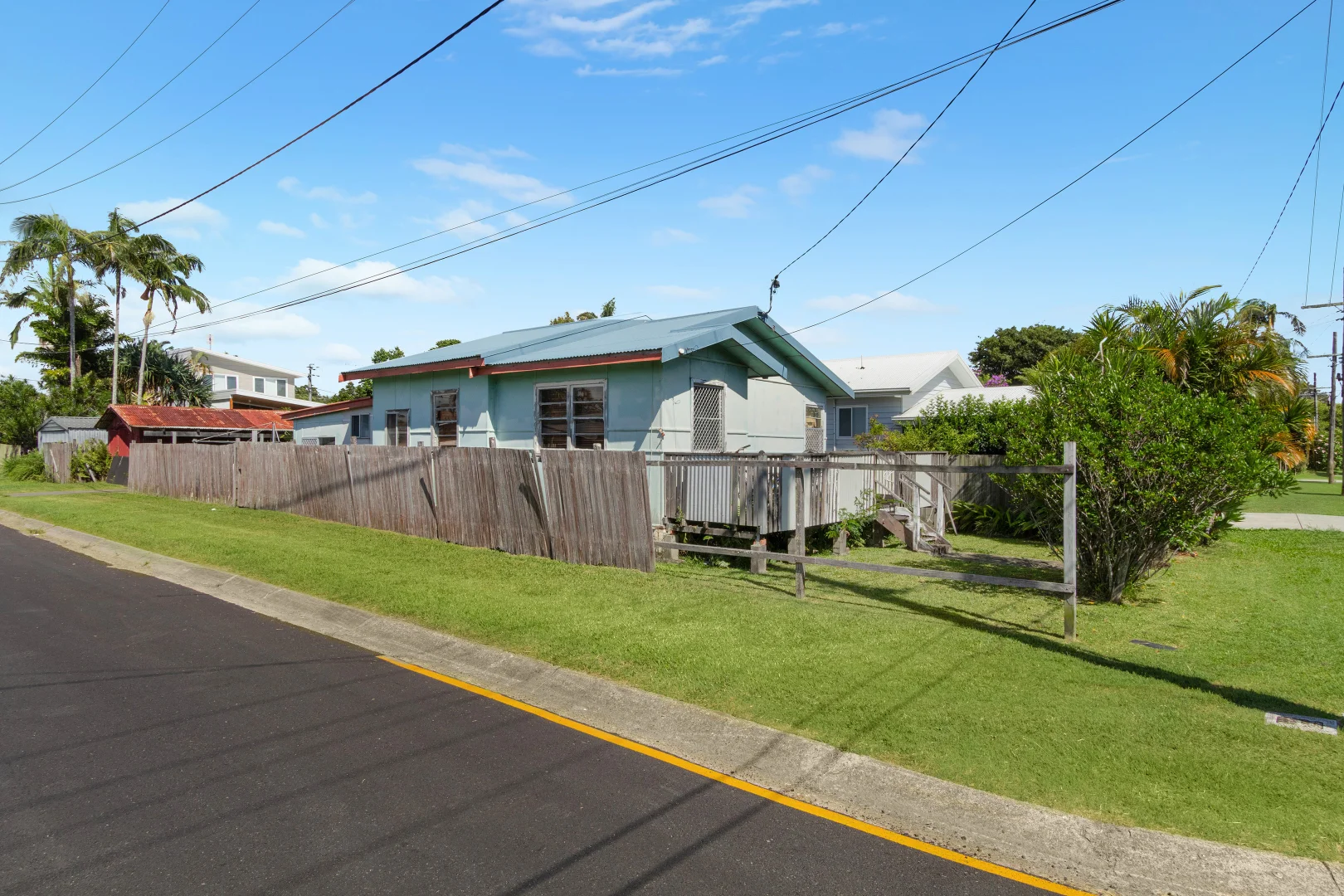 Additional image 4 of 35 Station Street, Currumbin Waters QLD 4223
