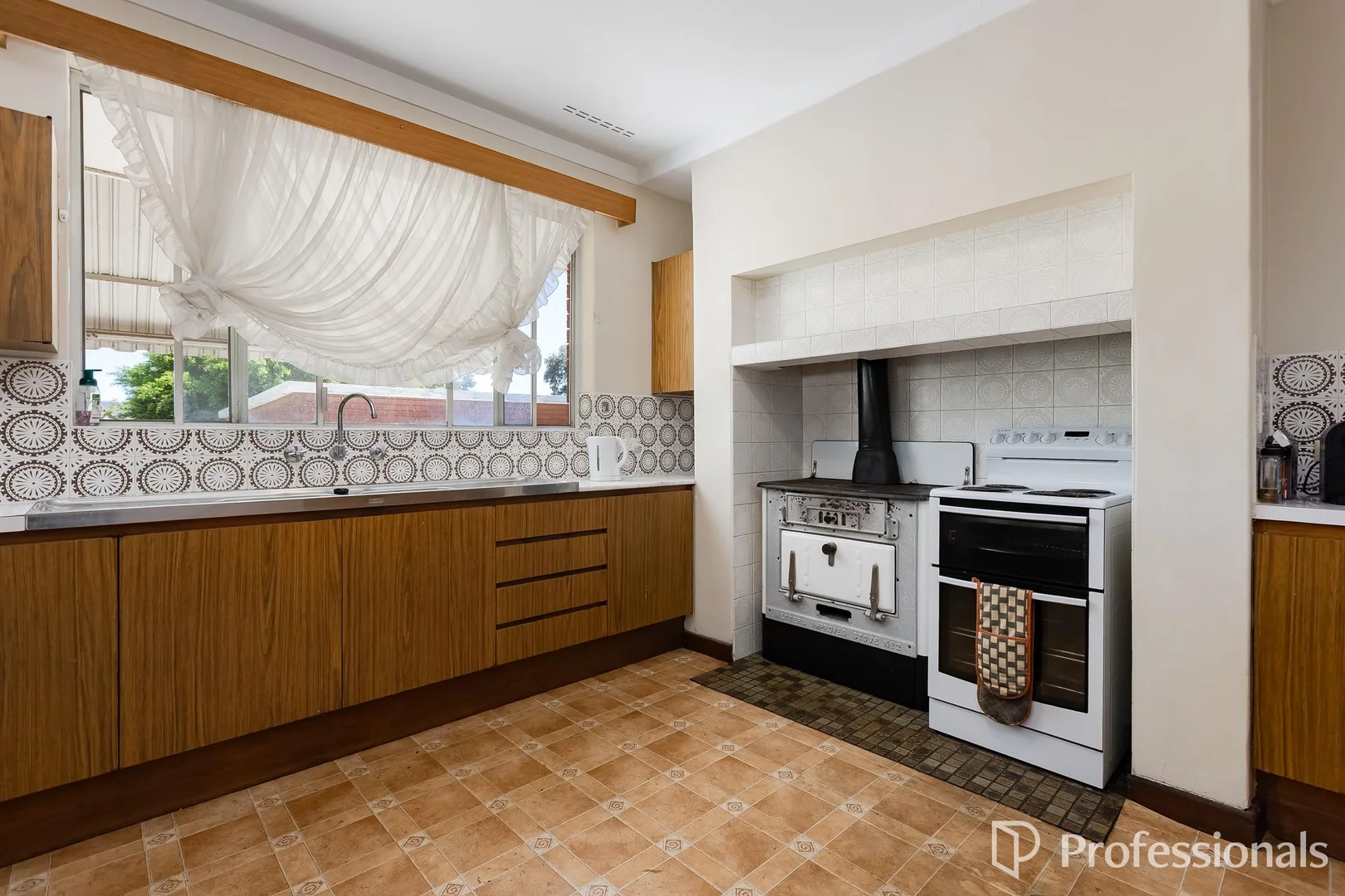 Additional image 10 of 251 Albert Street, Balcatta WA 6021