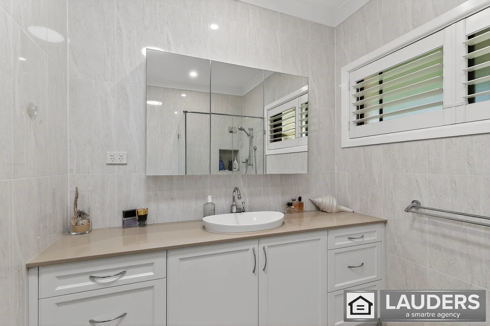 Additional image 16 of 157 Oxley Island Road, Oxley Island NSW 2430