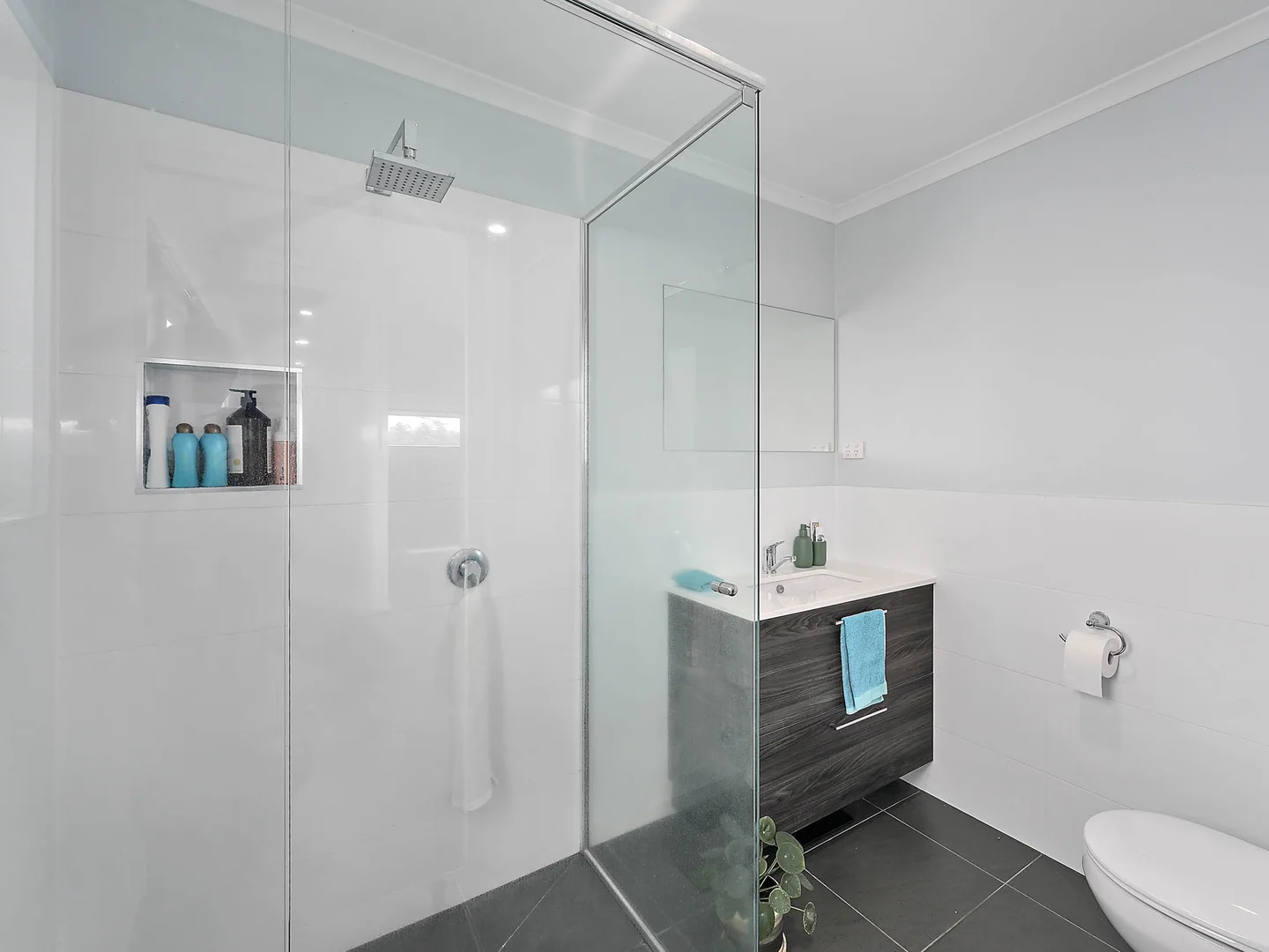 Additional image 18 of 2 Bluff Circle, Swansea TAS 7190