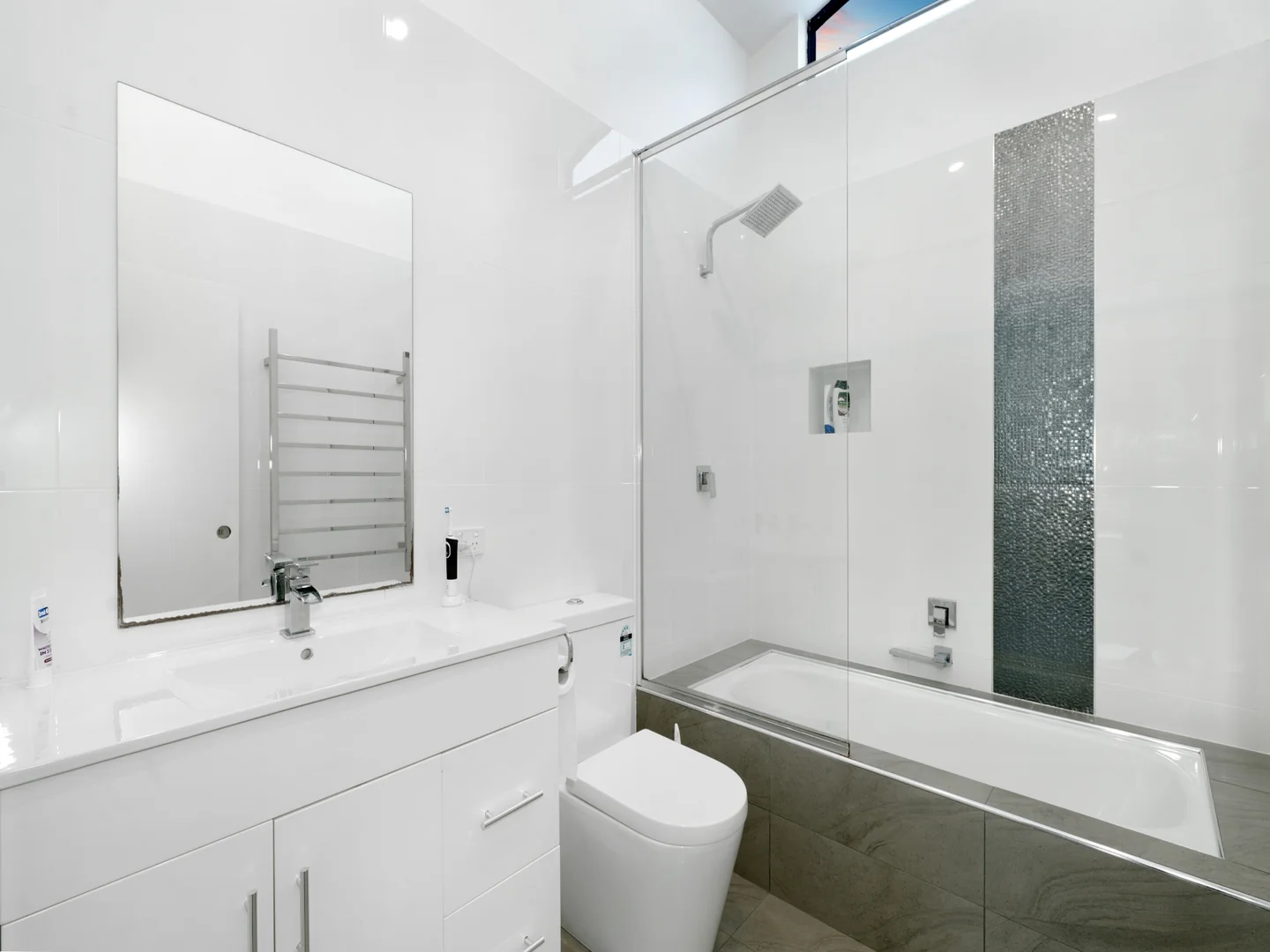 Additional image 9 of 17 Faraday Street, Camillo WA 6111