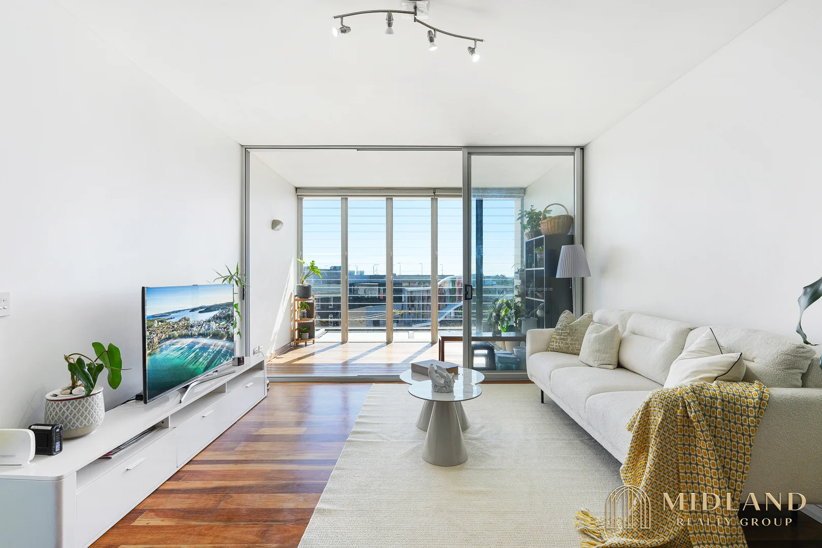 Additional image 2 of 404/300 Pacific Highway, Crows Nest NSW 2065