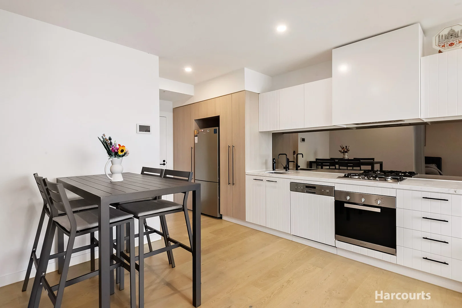 Additional image 2 of 804/868 Blackburn Road, Clayton VIC 3168