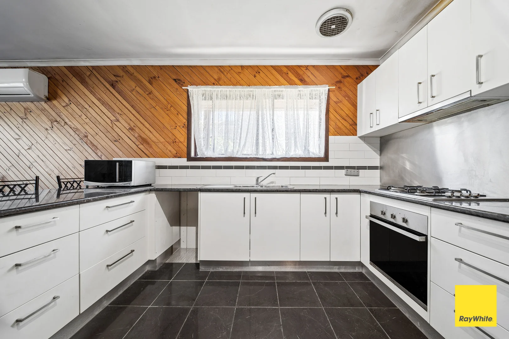 Additional image 5 of 7 Bailey Street, California Gully VIC 3556