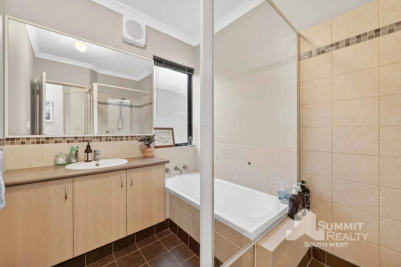 Additional image 23 of 3/2 Hayward Street, South Bunbury WA 6230