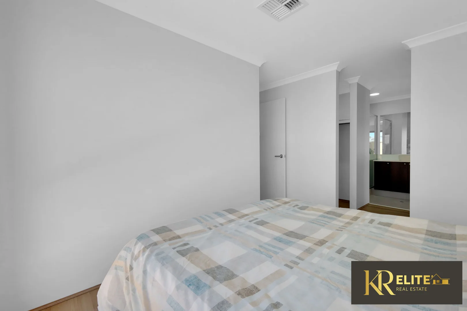 Additional image 19 of 16 Ovens View, Mandogalup WA 6167