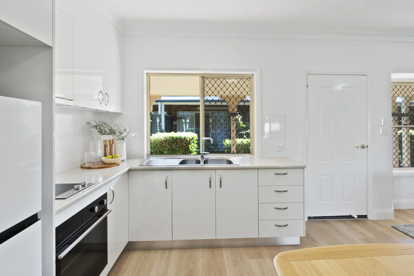 202/66 Bainbridge Street, Ormiston QLD 4160