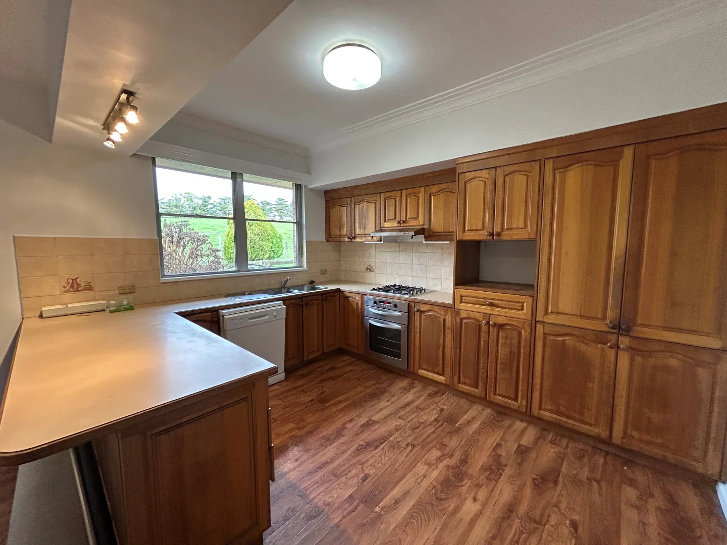 Additional image 10 of 91 Dollarburn Road, Warragul VIC 3820