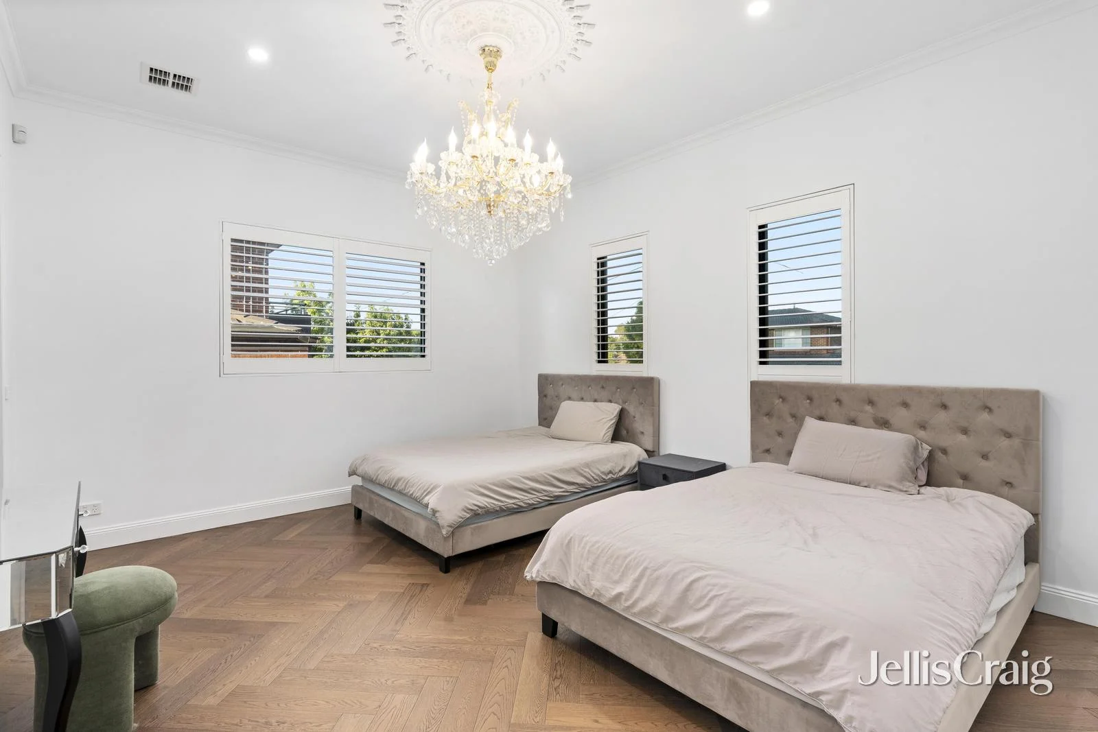 Additional image 18 of 5 Hammence Street, Glen Waverley VIC 3150