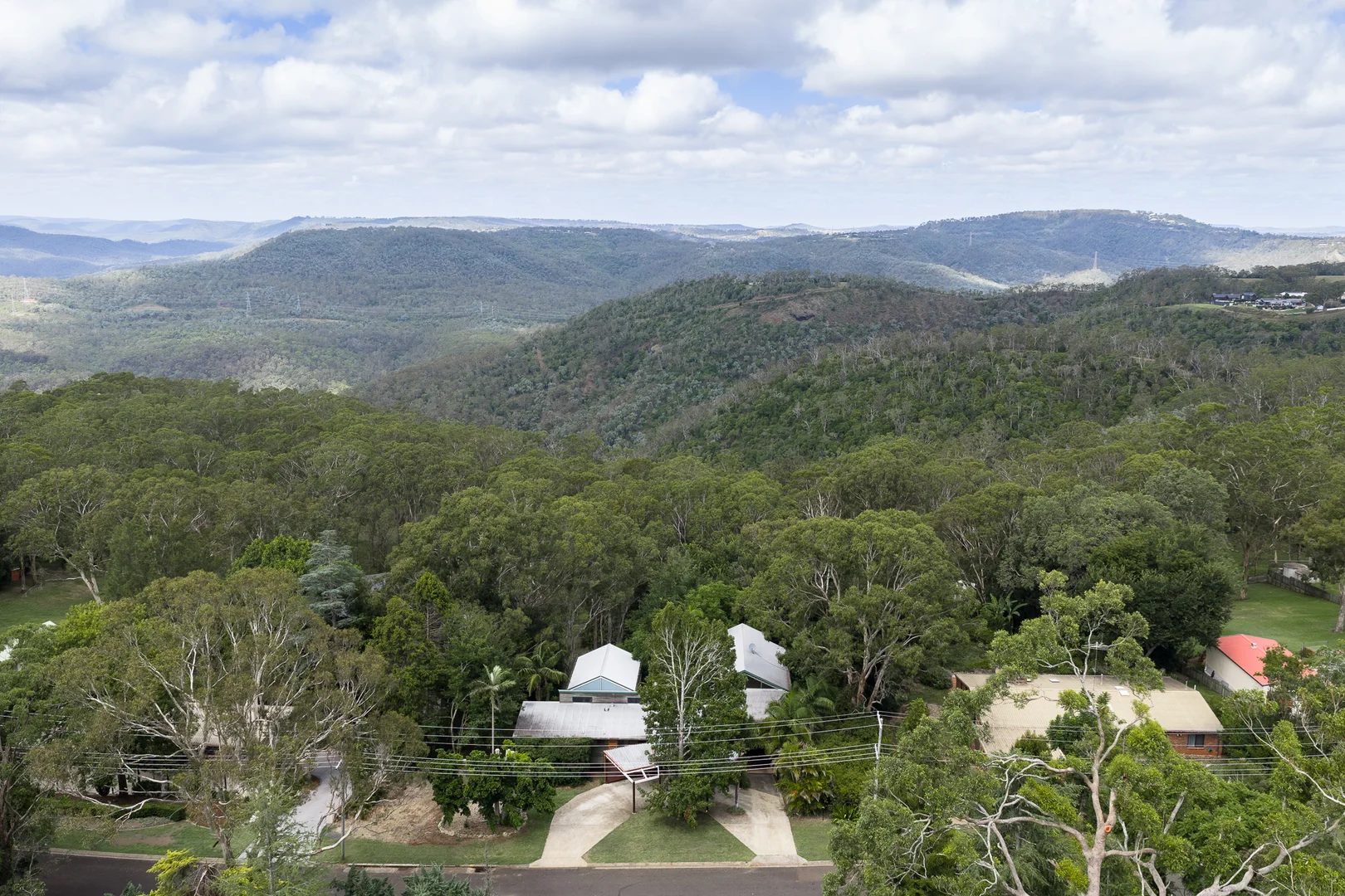 Additional image 26 of 6 Niddrie Drive, Middle Ridge QLD 4350