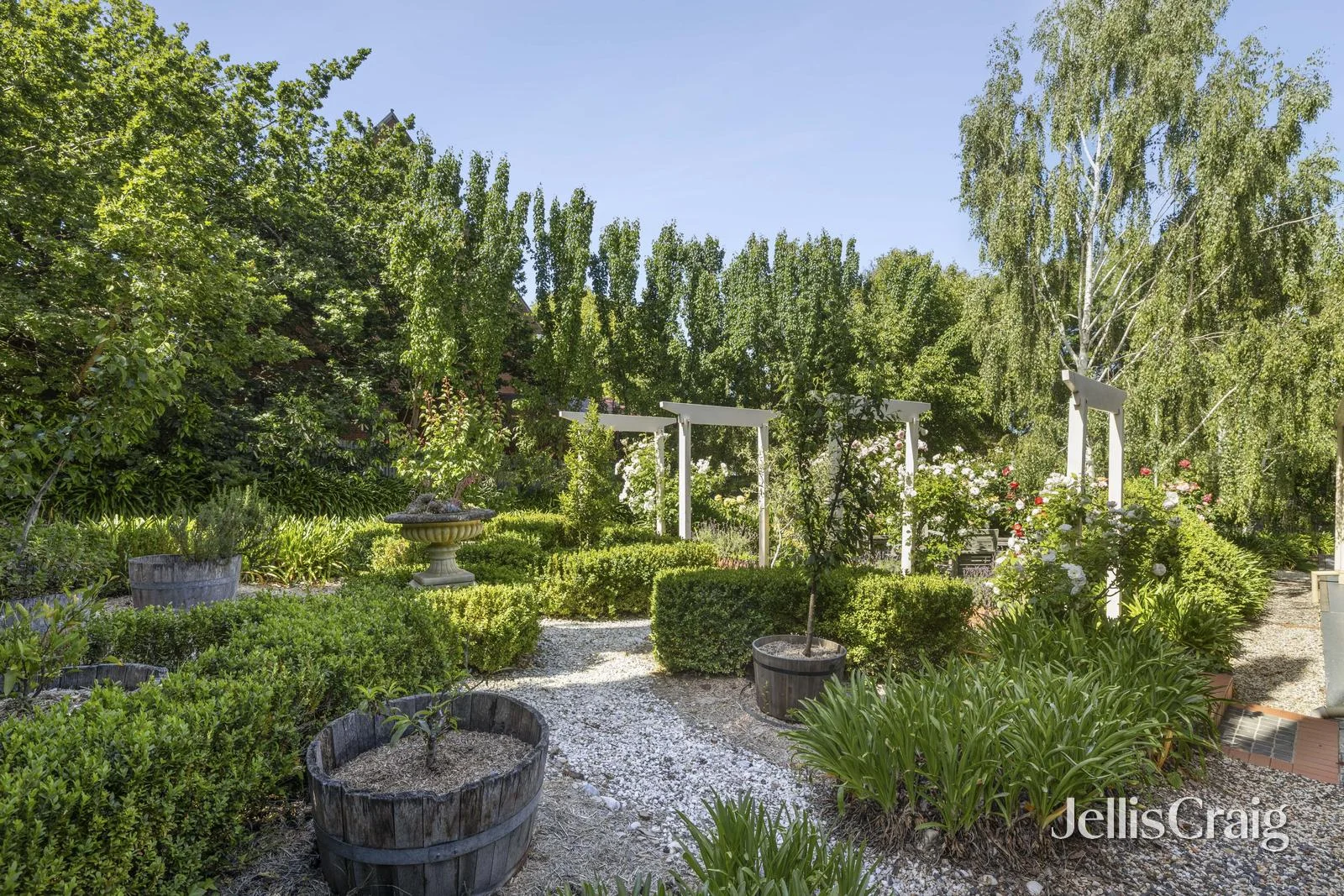 Additional image 21 of 1 Fountain Street, Maldon VIC 3463