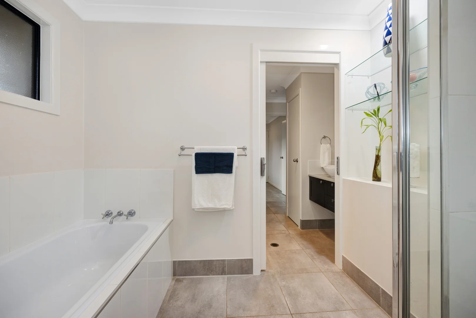 Additional image 11 of 102 Cypress Drive, Annandale QLD 4814