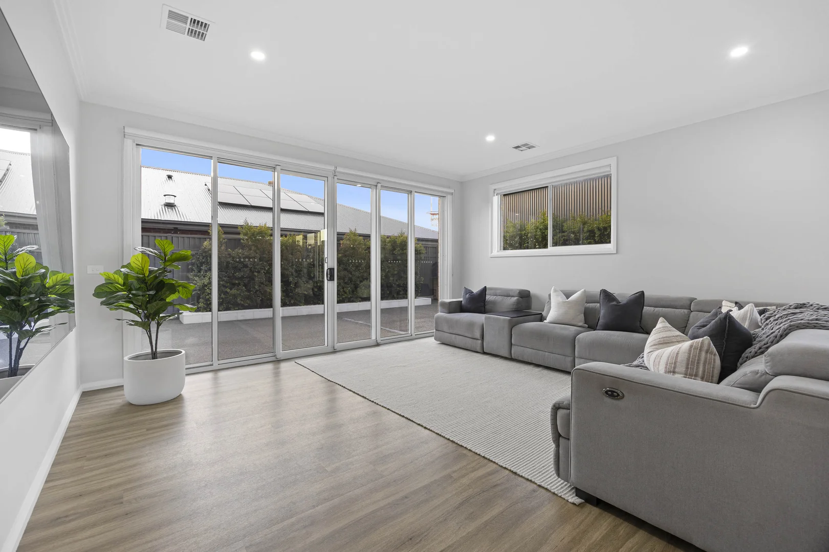 Additional image 10 of 12 Hollioake Drive, Lucas VIC 3350