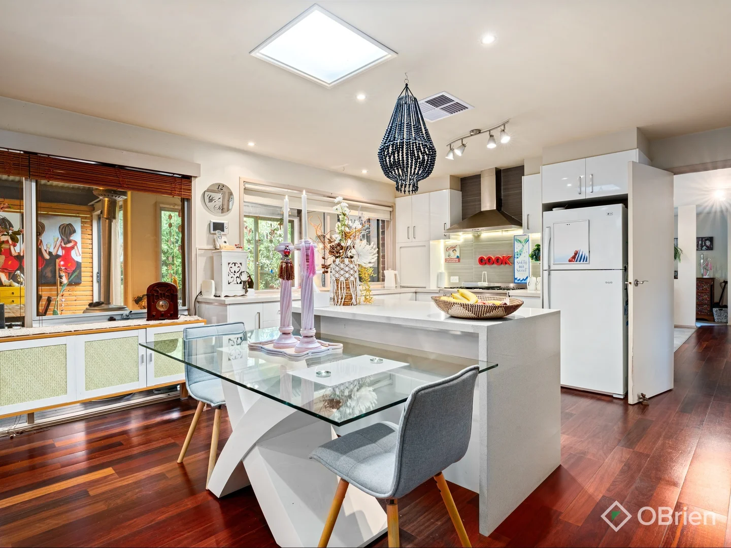 55 Avebury Drive, Berwick VIC 3806 photo 3