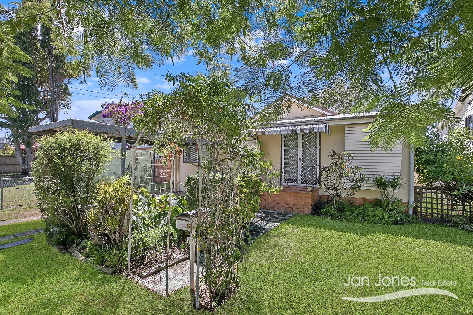Additional image 2 of 16 Valerie Street, Clontarf QLD 4019