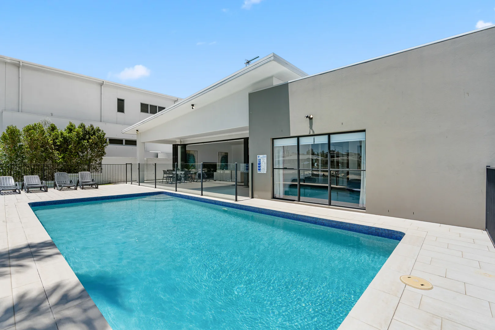 Additional image 35 of 91 T E Peters Drive, Broadbeach Waters QLD 4218