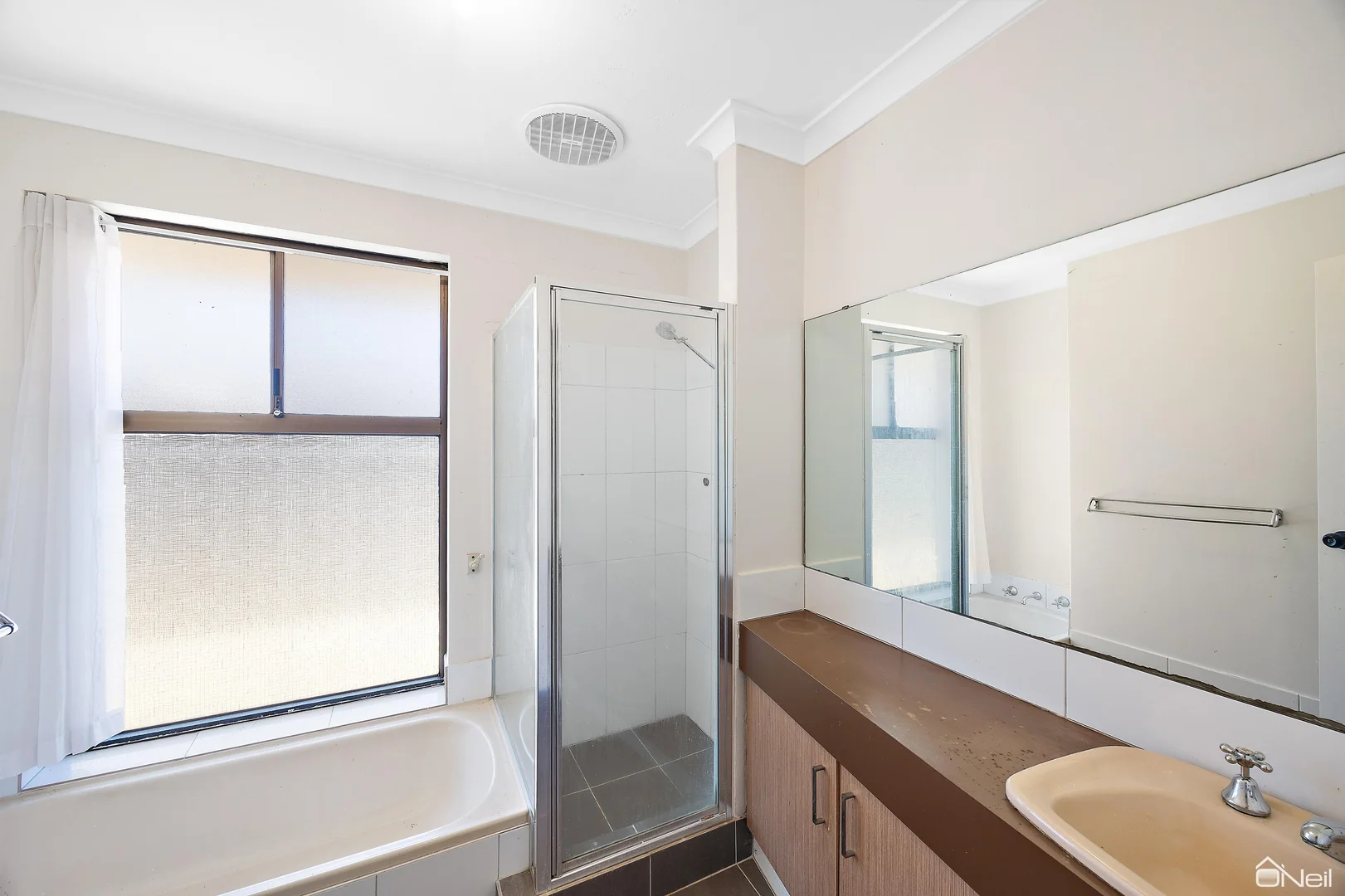 Additional image 28 of 53 Champion Drive, Armadale WA 6112