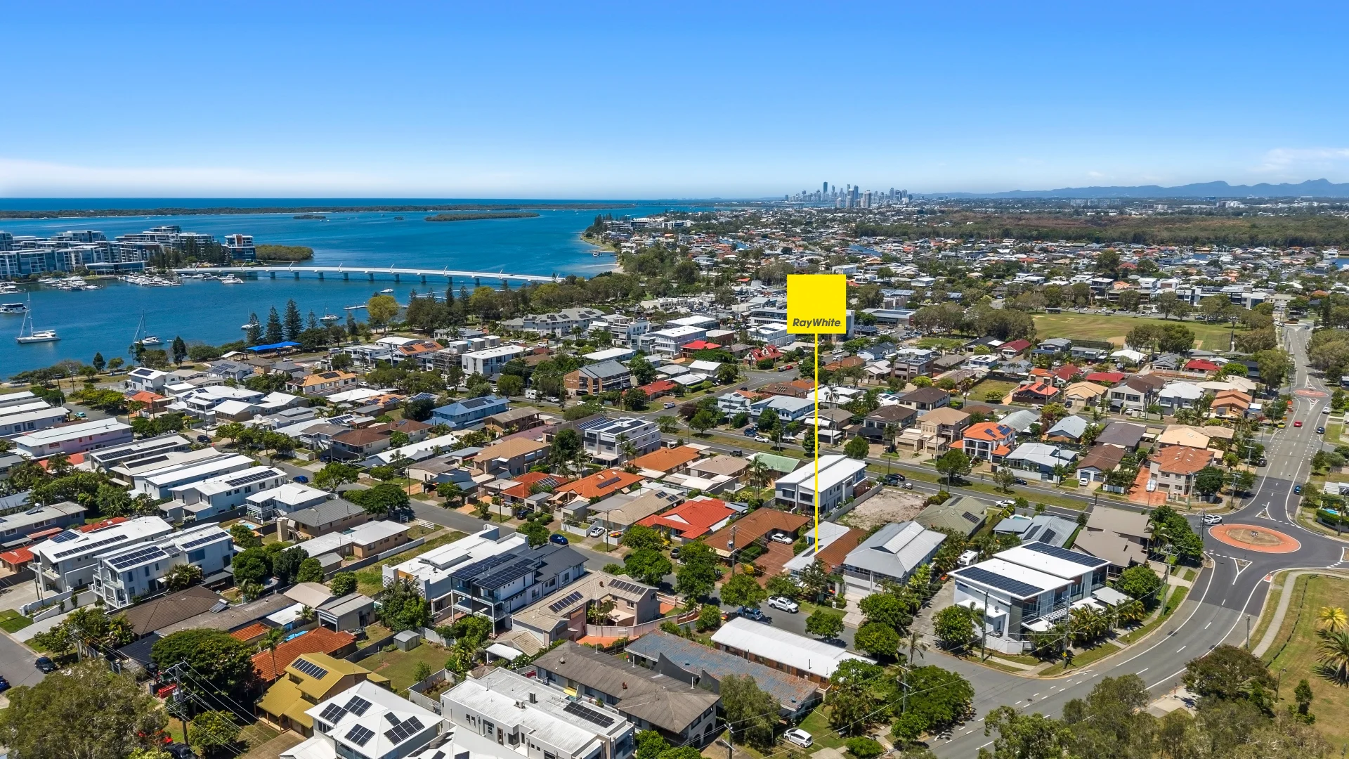 Additional image 21 of 1/34 Nankeen Avenue, Paradise Point QLD 4216