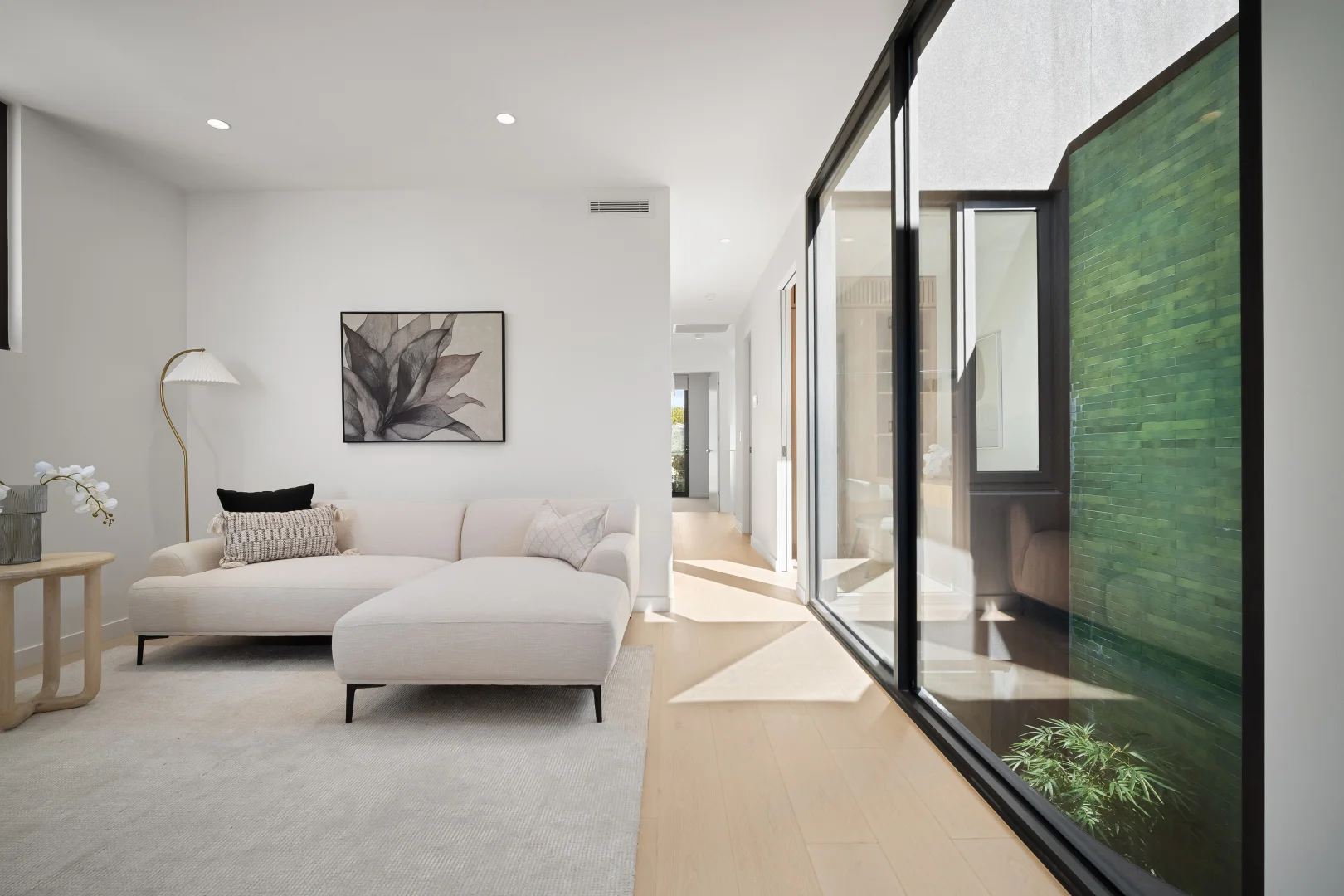 Additional image 9 of 110b Woodlands Road, Taren Point NSW 2229