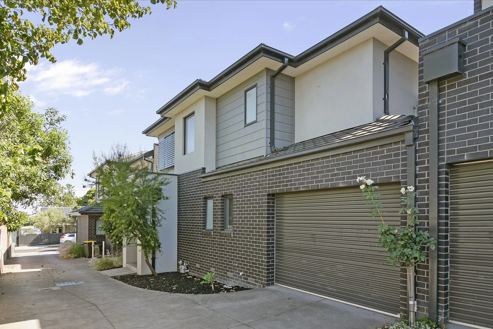 2/22 Sylvester Grove, Preston VIC 3072
