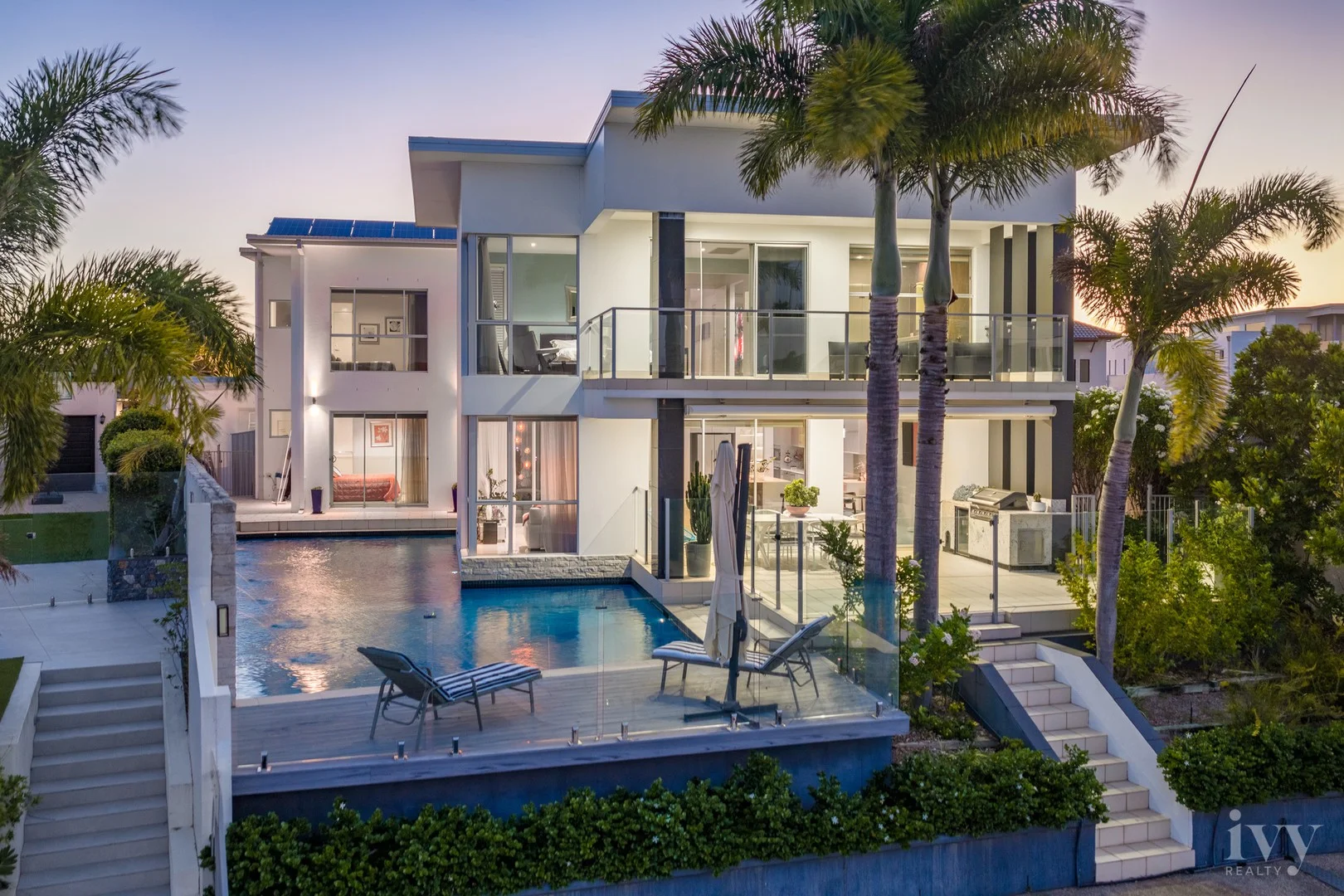Additional image 2 of 49 Royal Albert Crescent, Sovereign Islands QLD 4216