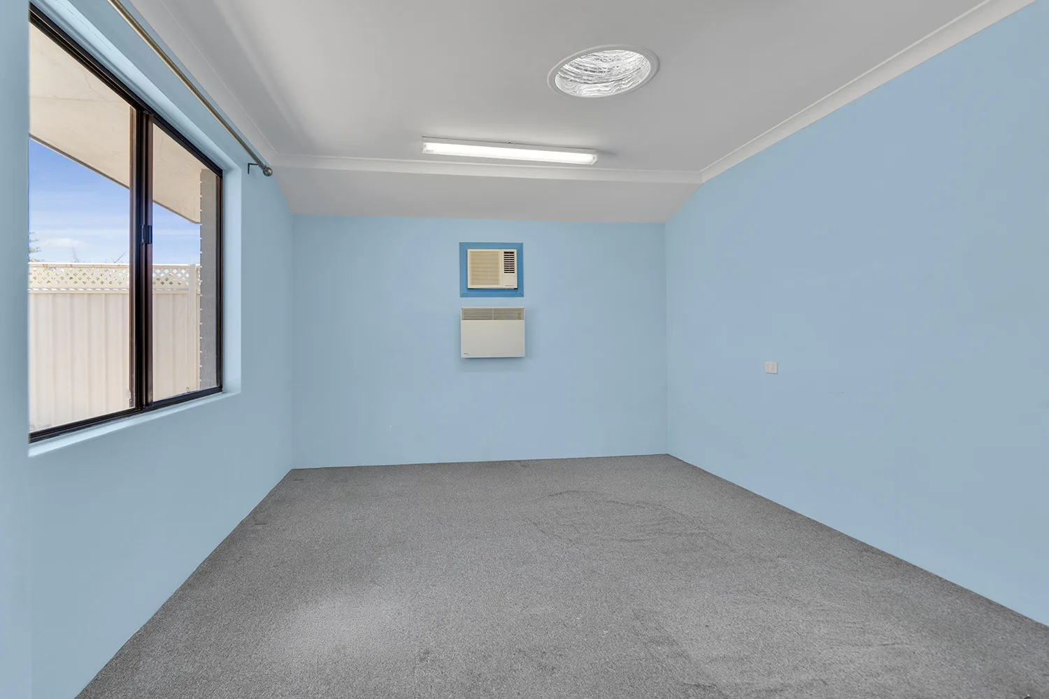 Additional image 24 of 9 Urchin Mews, Waikiki WA 6169