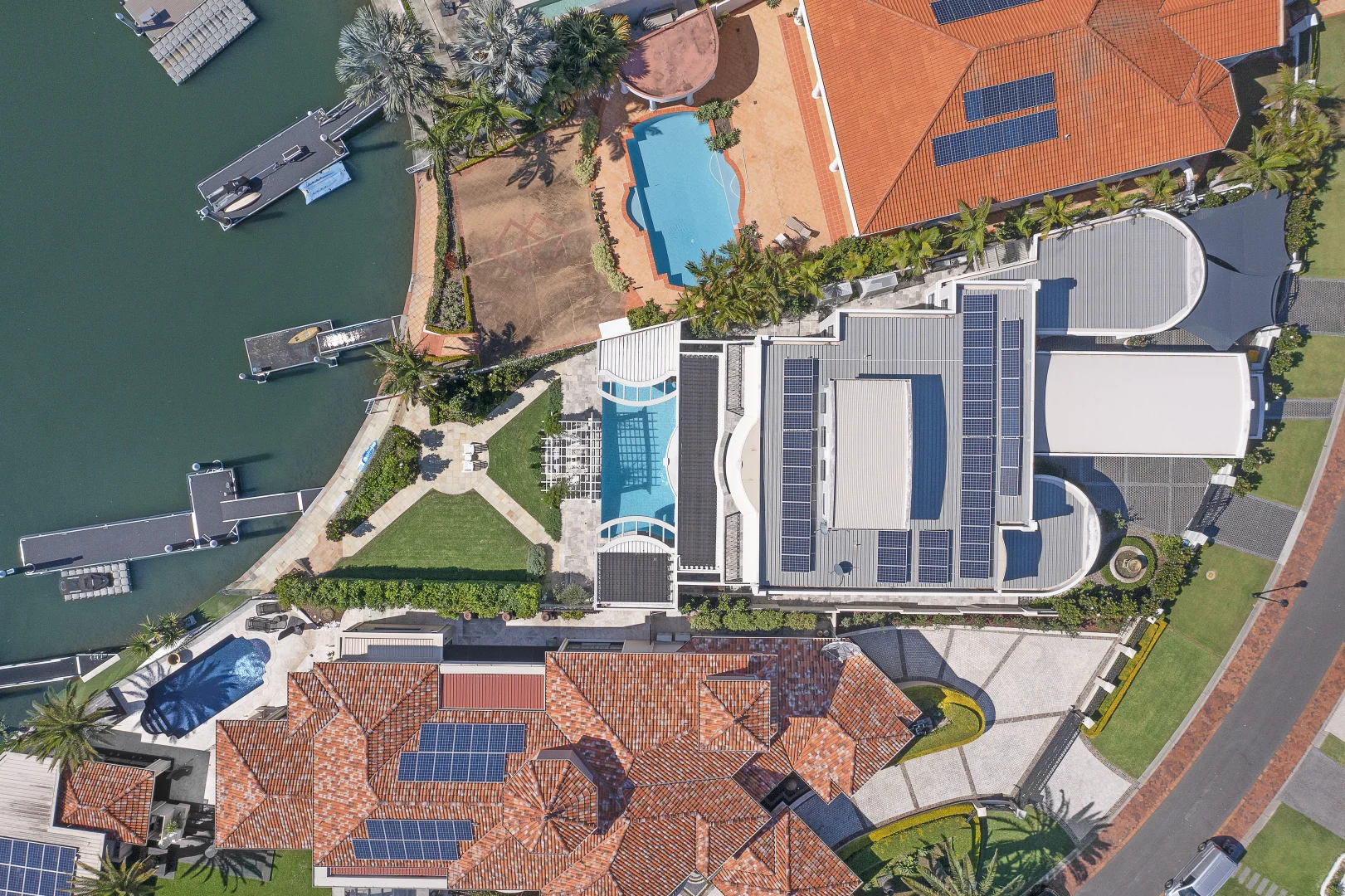 Additional image 32 of 35 Brittanic Crescent, Sovereign Islands QLD 4216