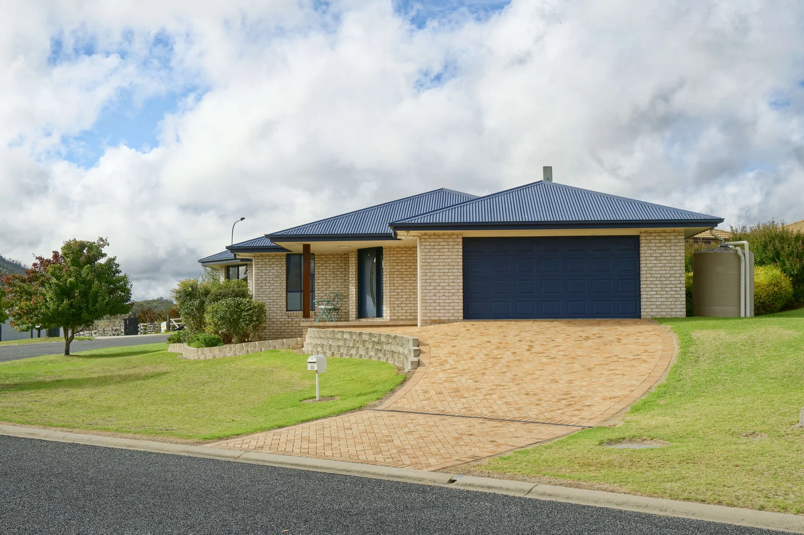 Additional image 3 of 22 Parkes Drive, Tenterfield NSW 2372