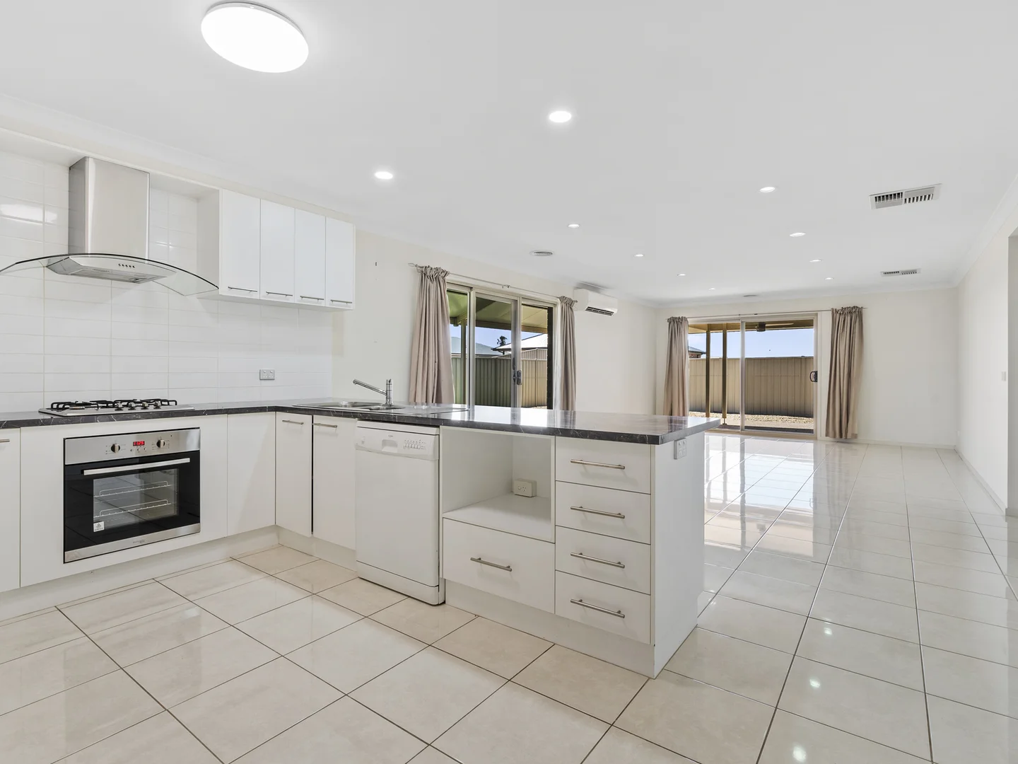 Additional image 3 of 9 Majuda Court, Tocumwal NSW 2714