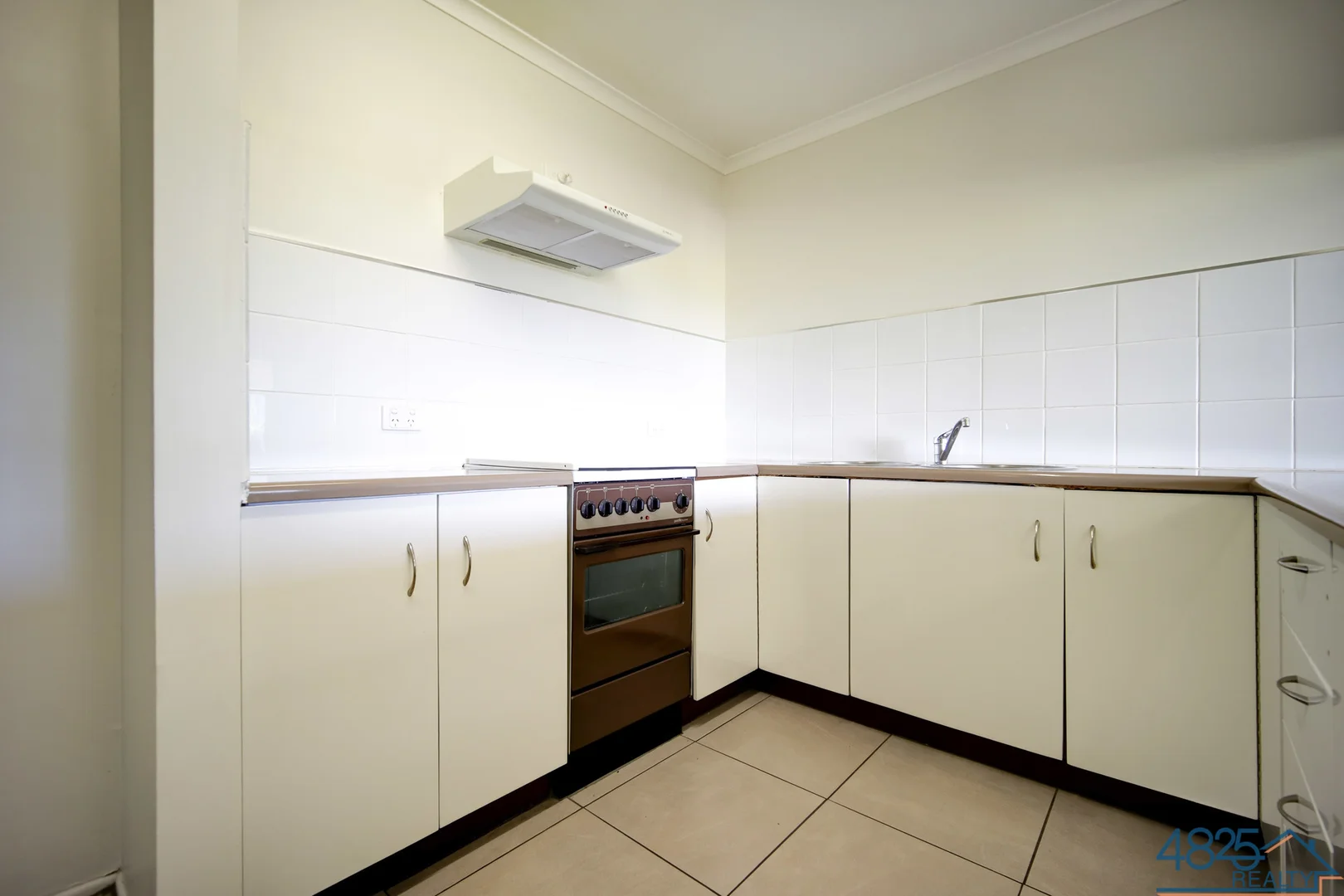 Additional image 5 of 14/2 Hercules Road, Mount Isa QLD 4825