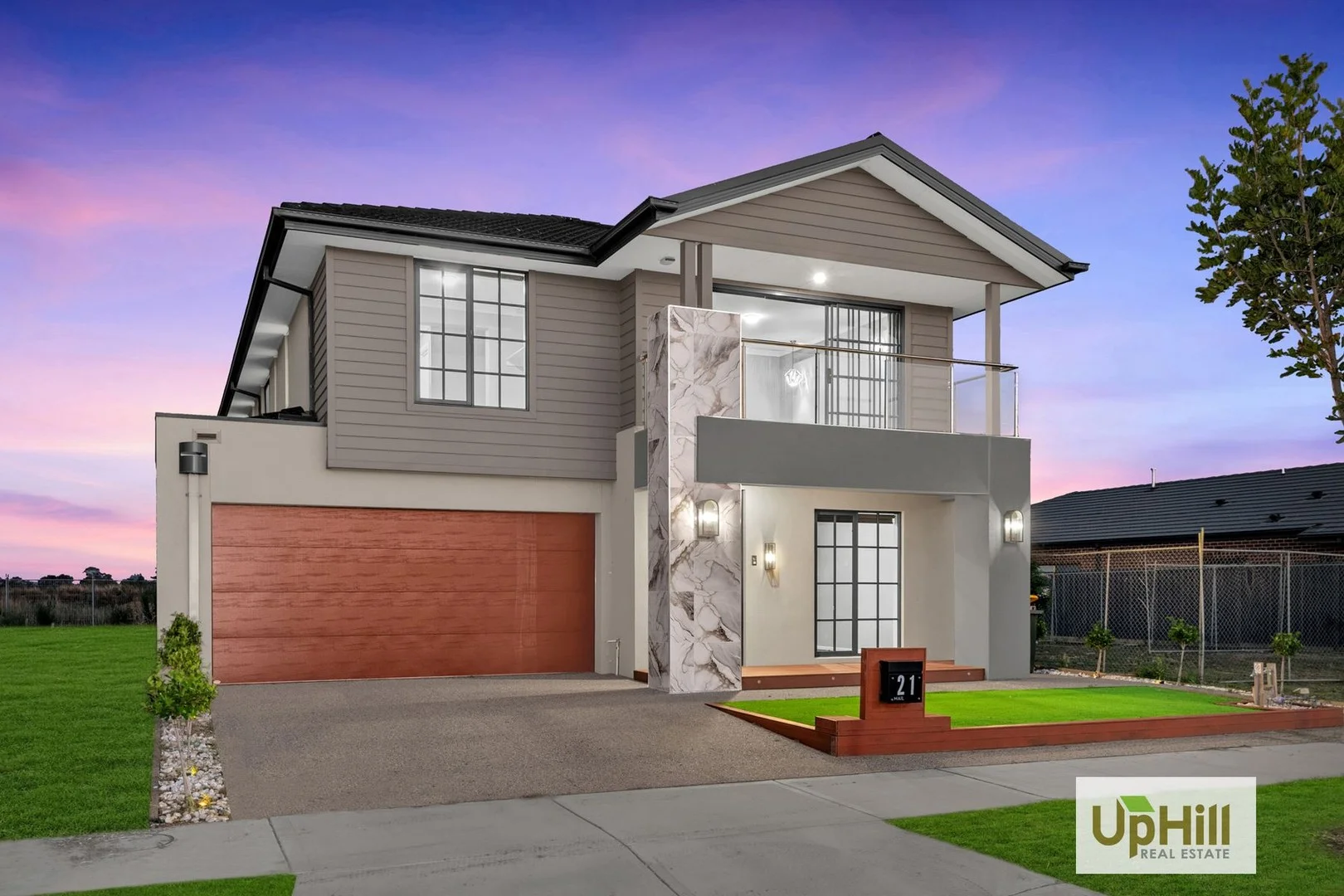 21 Shearjoy Loop, Clyde North VIC 3978