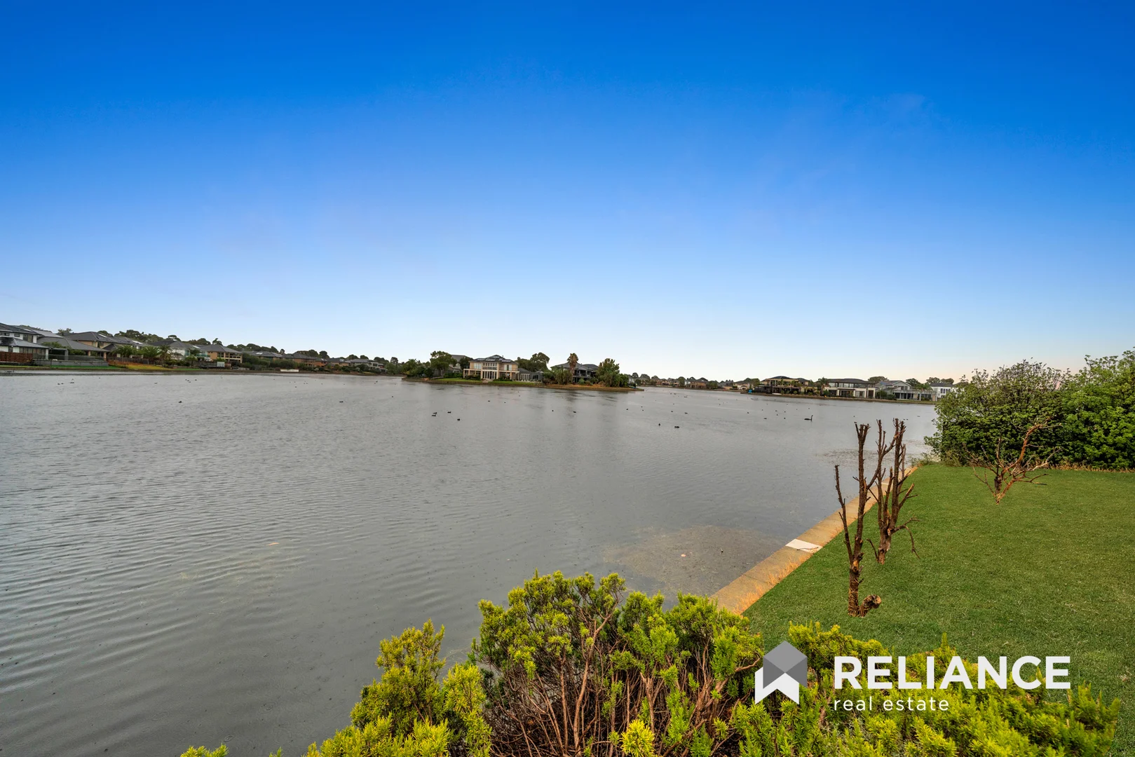 Additional image 15 of 9 Rhode Island Close, Sanctuary Lakes VIC 3030