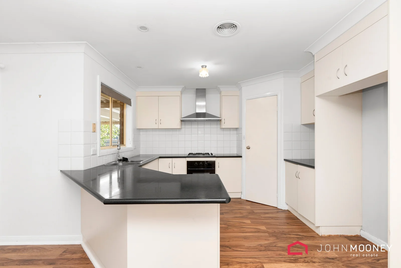 Additional image 8 of 3 Dunlop Place, Ashmont NSW 2650