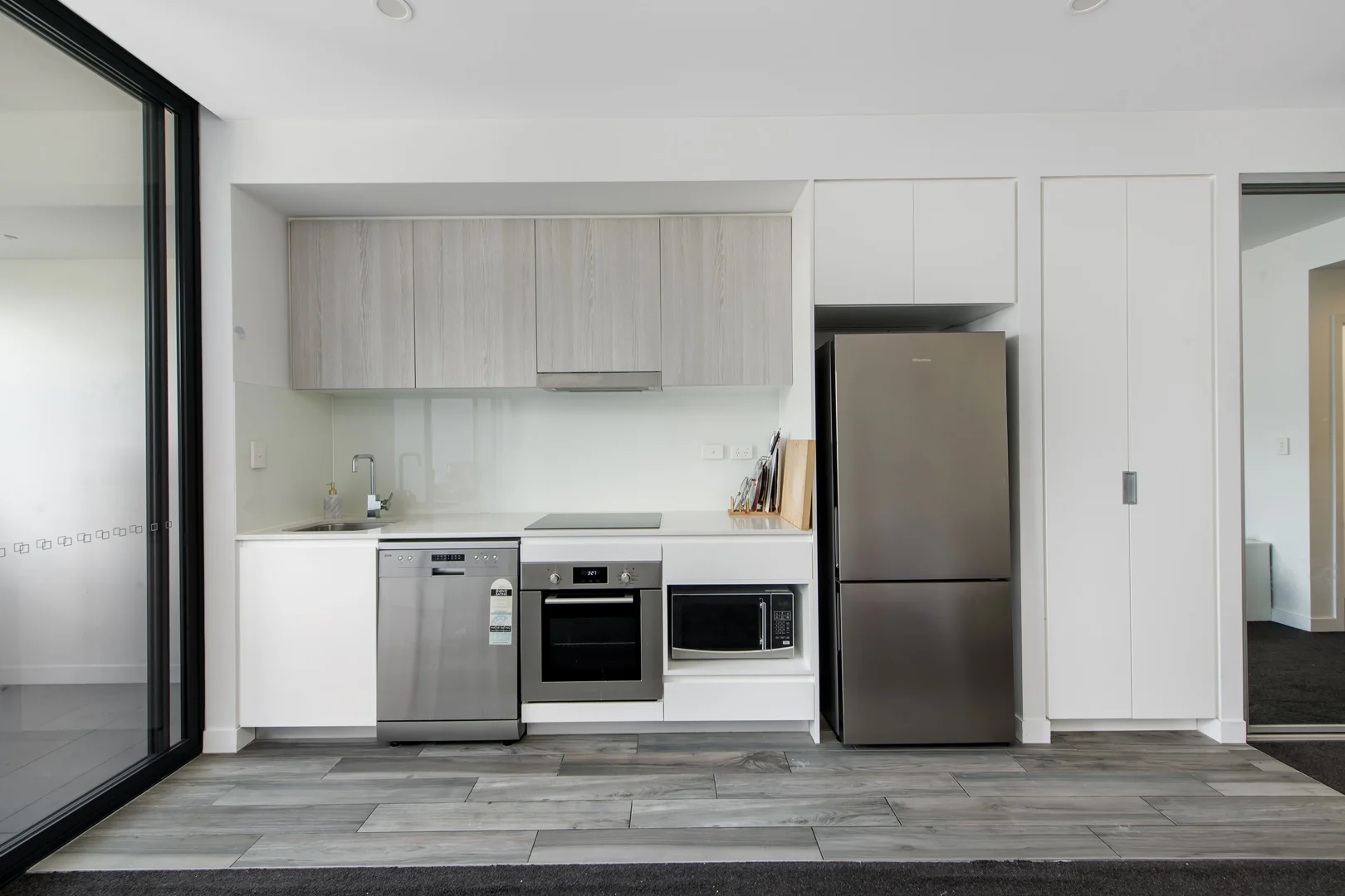 B304/5 Mooramba Road, Dee Why NSW 2099 photo 2