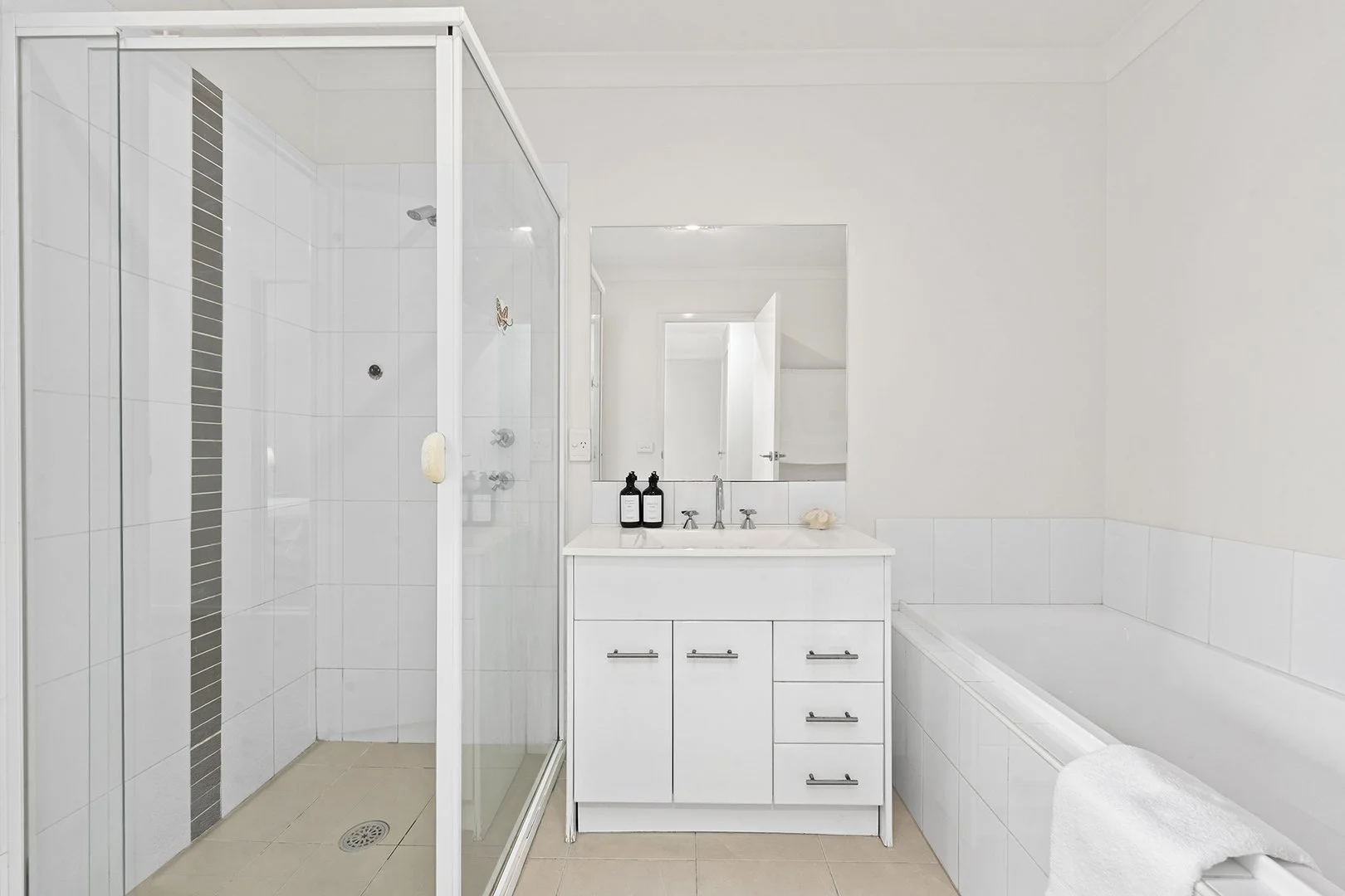 Additional image 10 of 3/3 Constance Stone Street, Macgregor ACT 2615