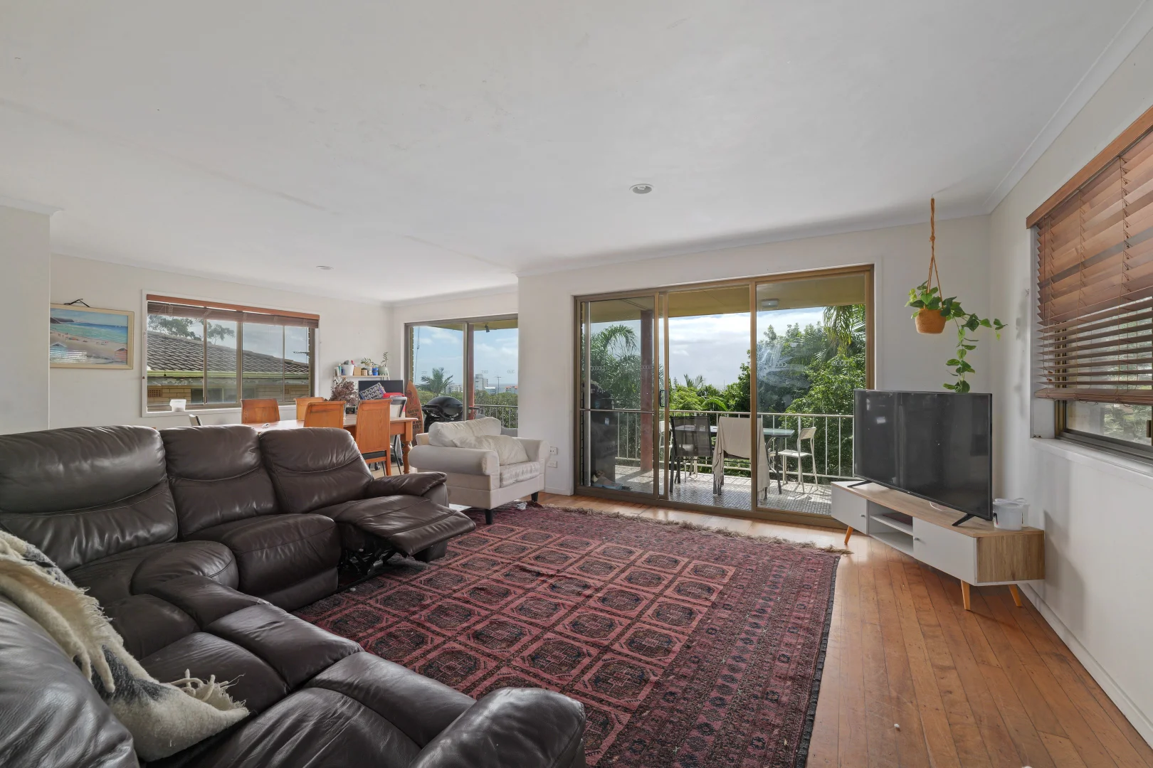 Additional image 5 of 2 Tantula Road East, Alexandra Headland QLD 4572