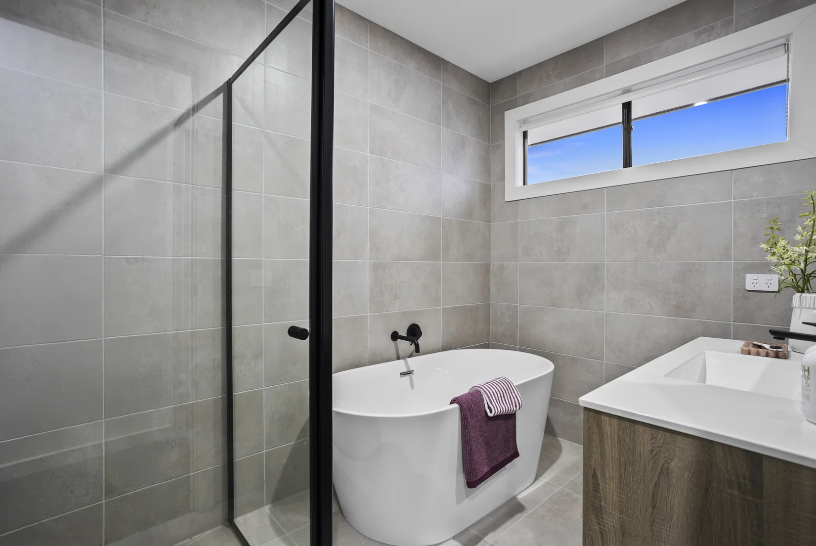 Additional image 19 of 2 Peat Avenue, Thornhill Park VIC 3335