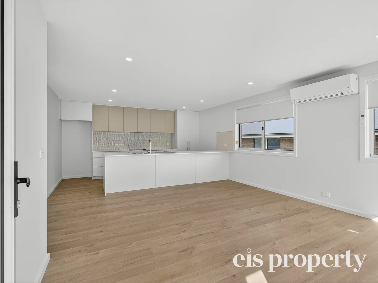 Additional image 5 of 2/20 Home Avenue, Blackmans Bay TAS 7052