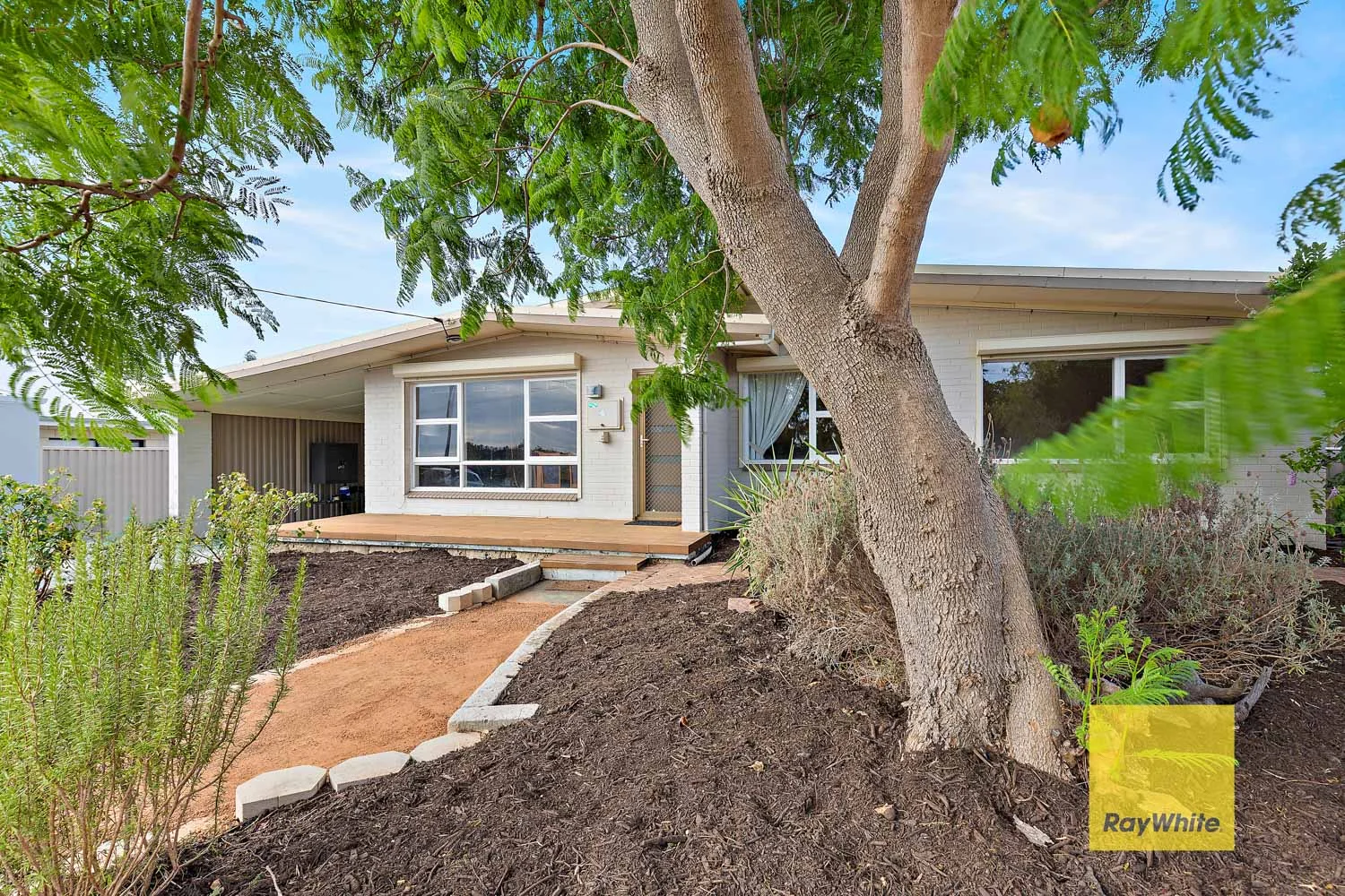 14 Bexley Street, Gosnells WA 6110