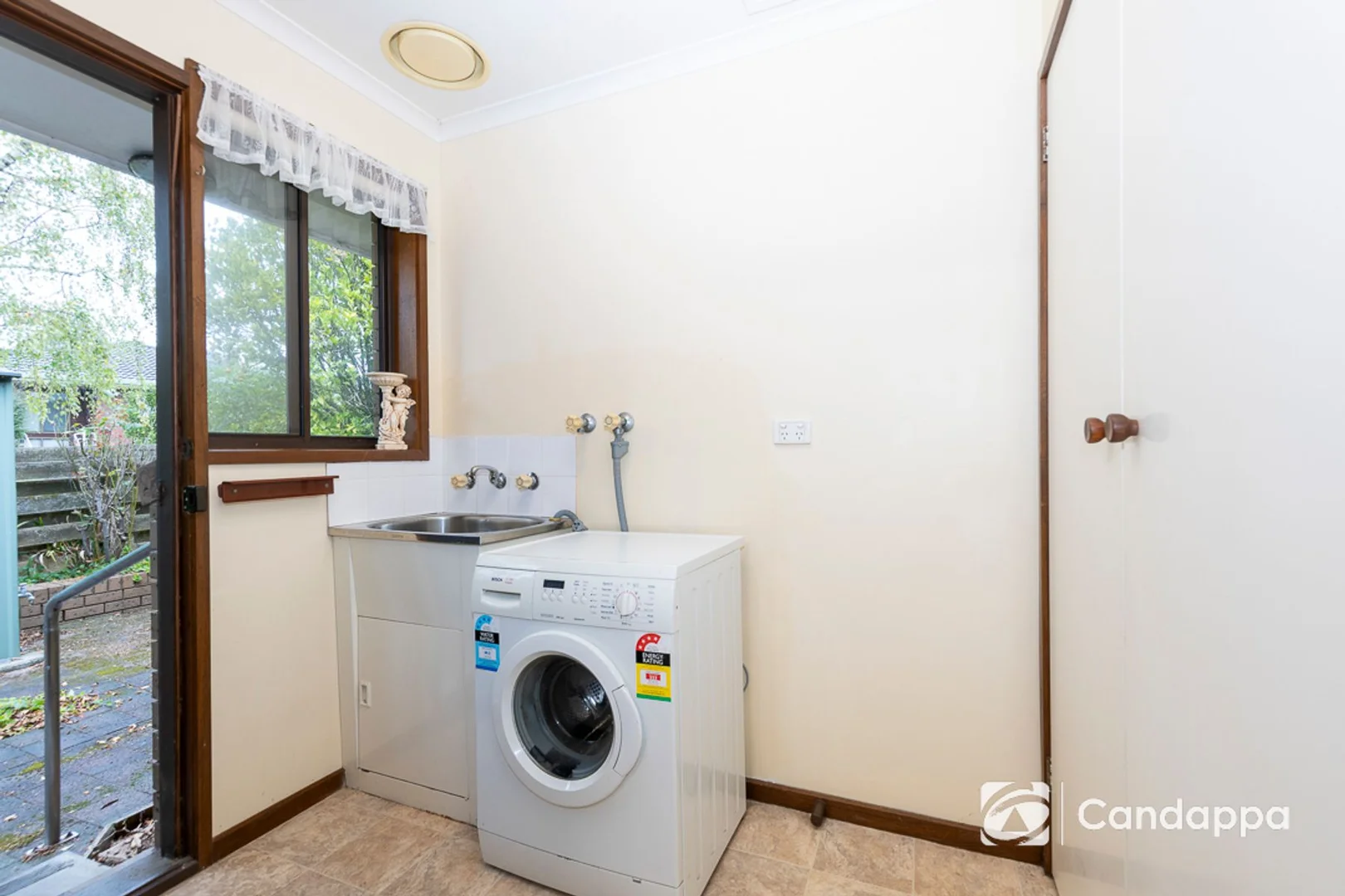 Additional image 9 of 2/32 Young Street, Drouin VIC 3818