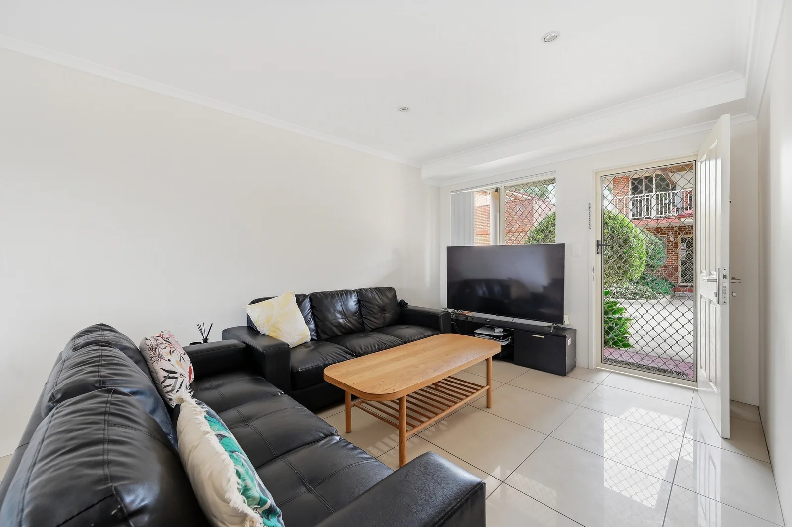Additional image 5 of 2/3-5 San Fransisco Avenue, Coffs Harbour NSW 2450