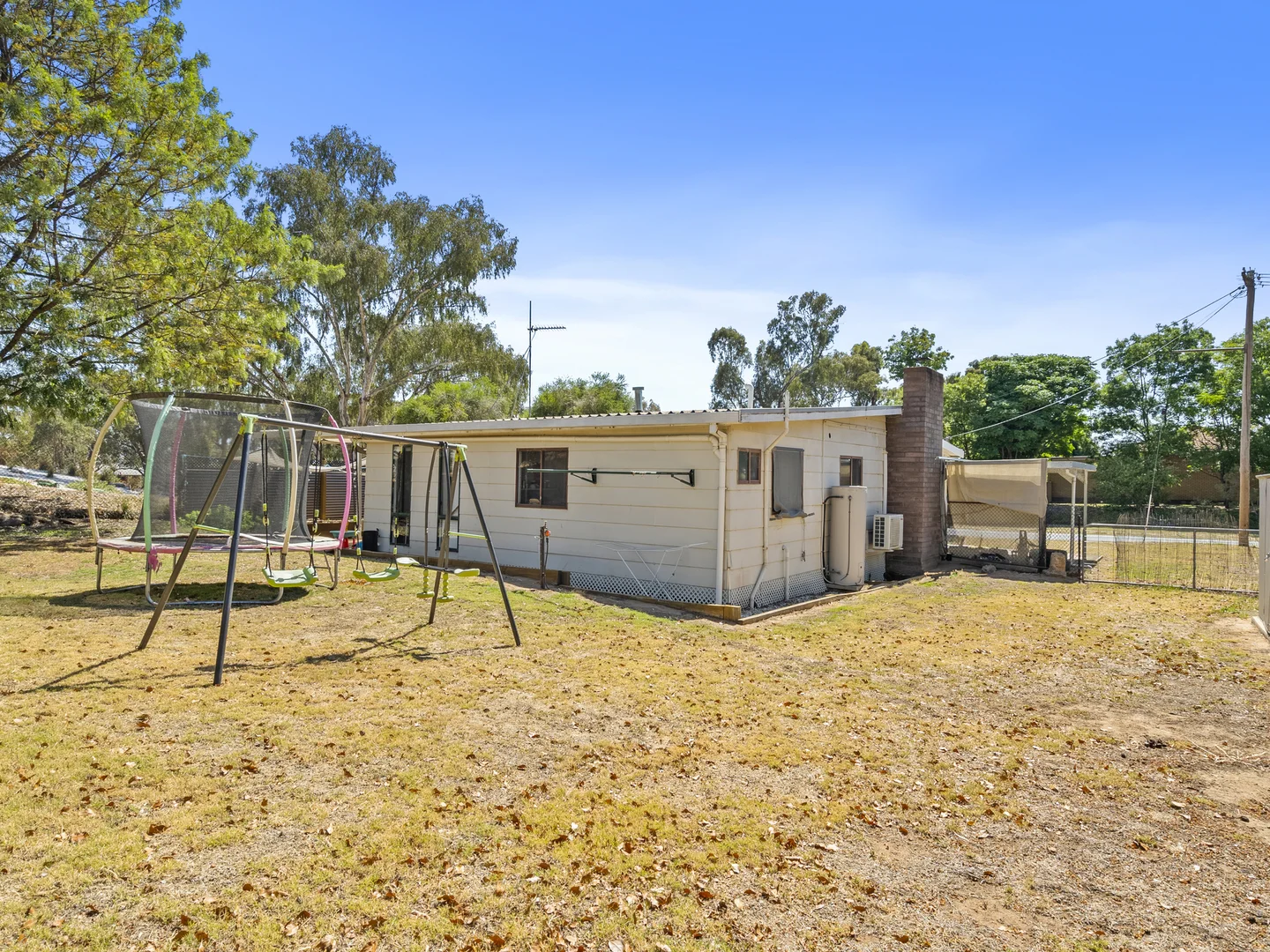 Additional image 10 of 13 Emily Street, Tocumwal NSW 2714
