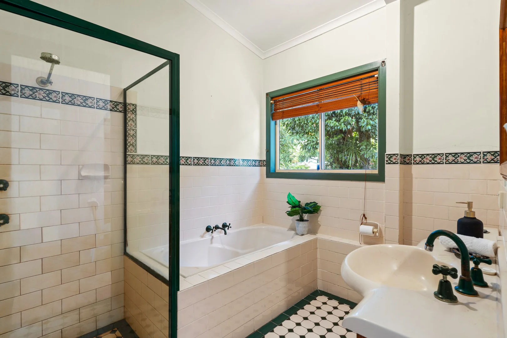 Additional image 12 of 16 Sartories Road, Pimlico NSW 2478