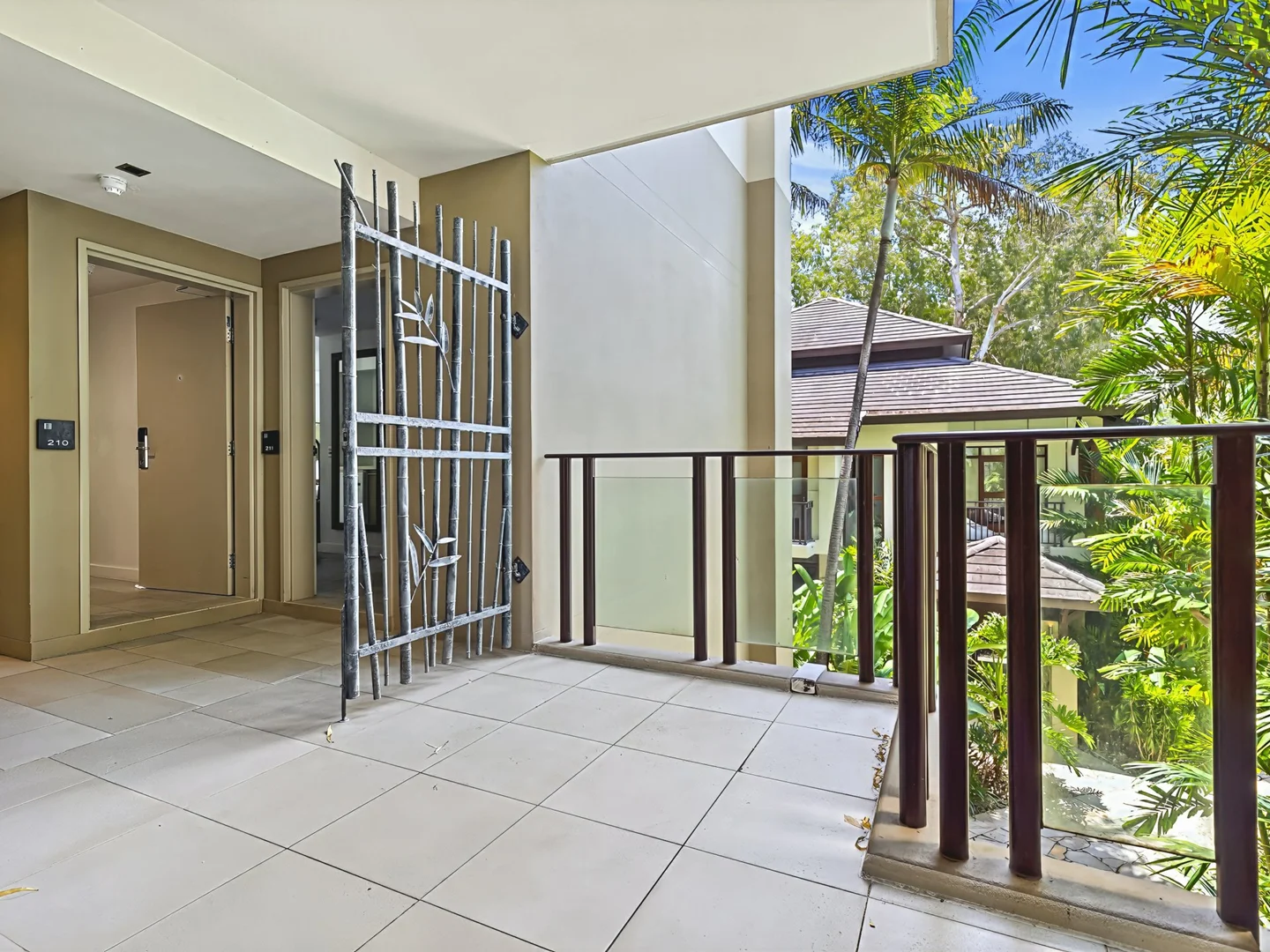 Additional image 18 of 210-211/5 Triton Street, Palm Cove QLD 4879