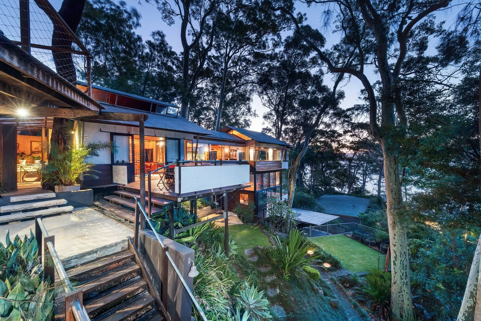 Additional image 2 of 75 Hudson Parade, Avalon Beach NSW 2107