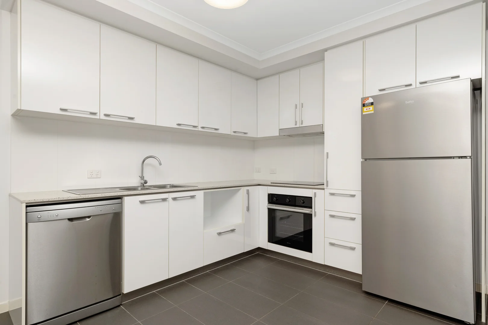 Additional image 7 of 101/167-173 Bundock Street, Belgian Gardens QLD 4810